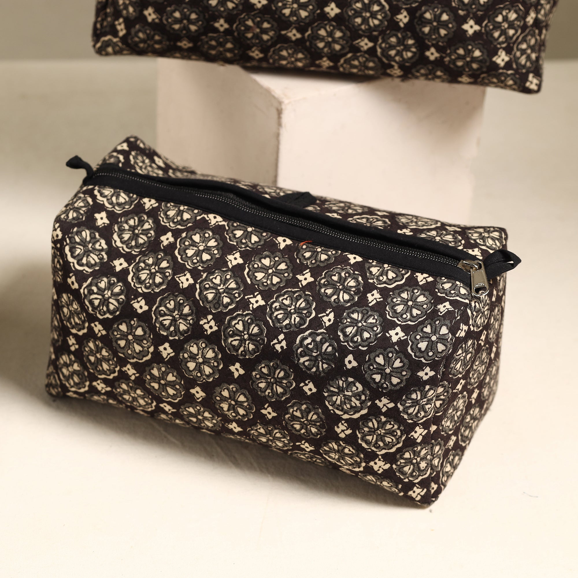 ITOKRI CRAFTS INITIATIVE Black - Handmade Cotton Toiletry Bags (Set of 3) 61 - view 3