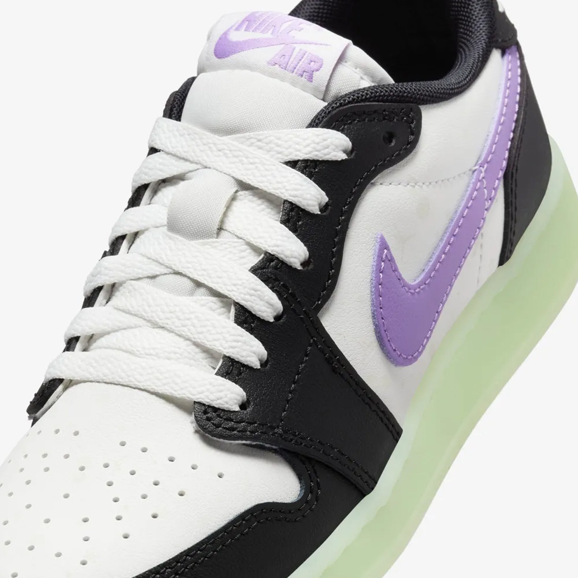 Jordan | Air Jordan 1 Low Retro (gs) { Black Raspberry - view 4