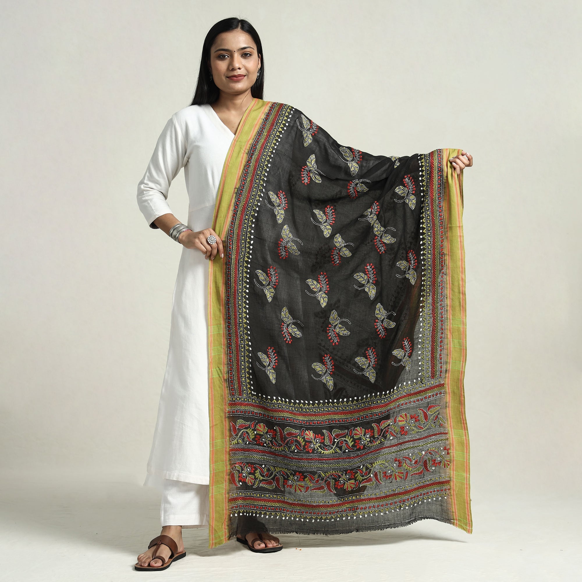 KHUSHBASH - HAPPY LOOM OF EAST Black - Bolpur Kantha Embroidery Cotton Handloom Dupatta with Tassels