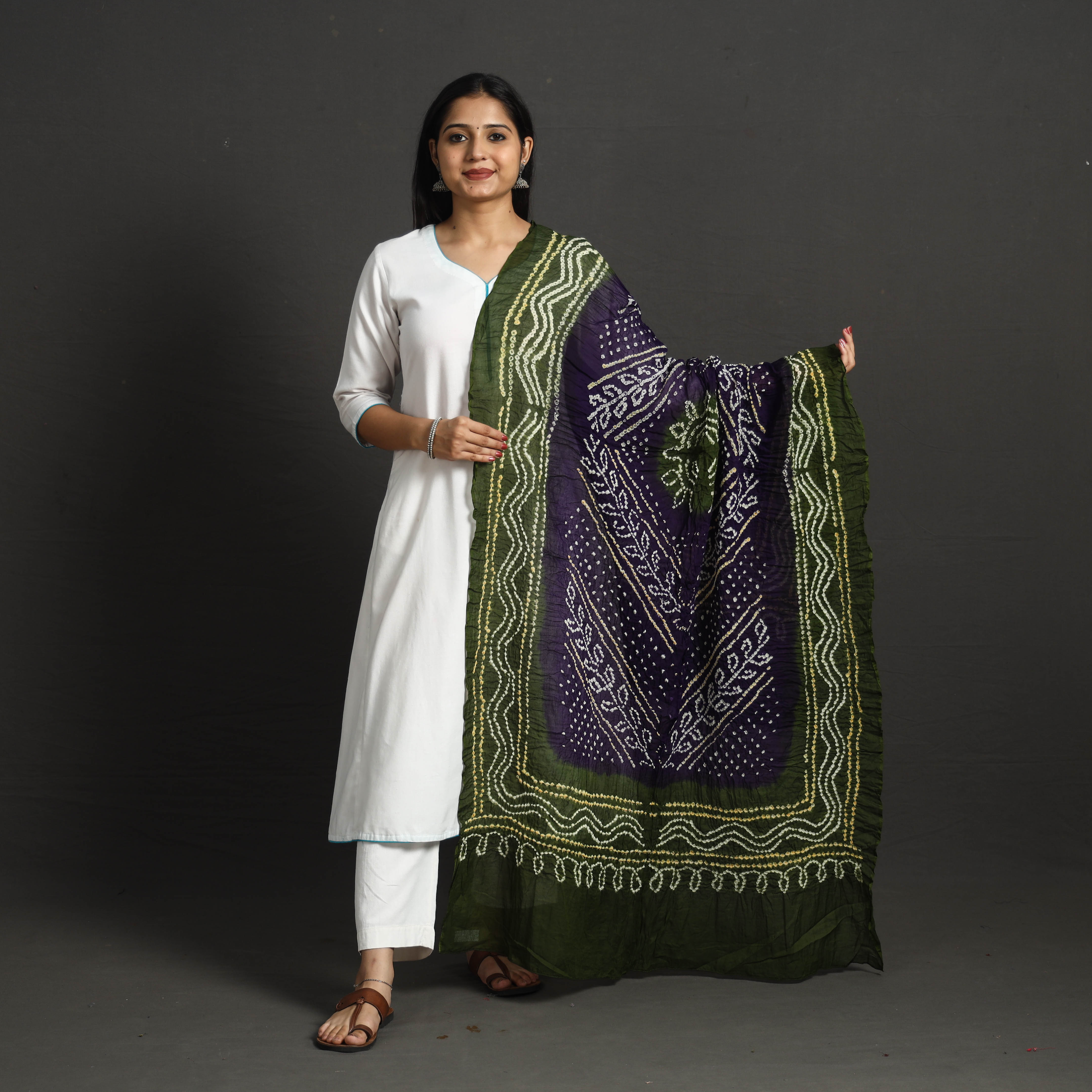 KACHCHH JI CHHAAP Kutch Tie-Dye Cotton Bandhani Dupatta 52