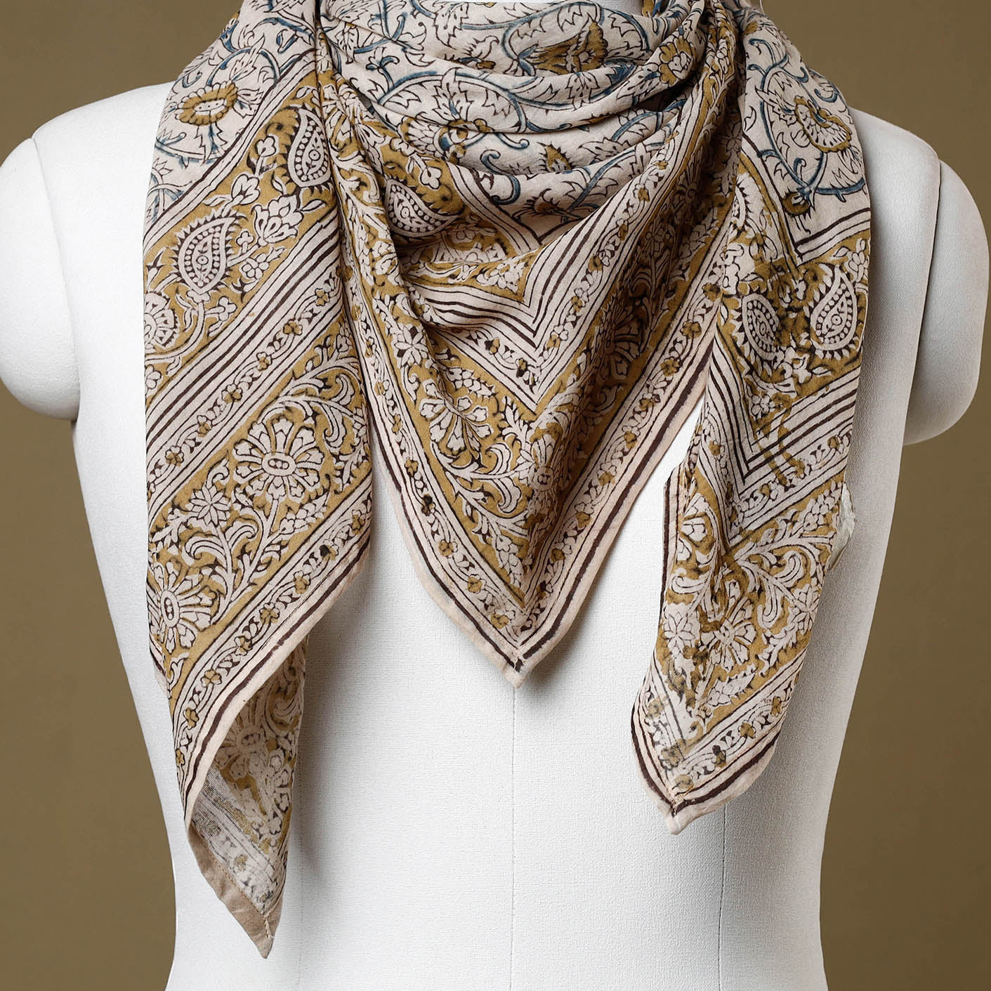 PITCHUKA SRINIVAS KALAMKARI PEDANA Beige - Original Pedana Kalamkari Block Printed Cotton Scarf - view 3