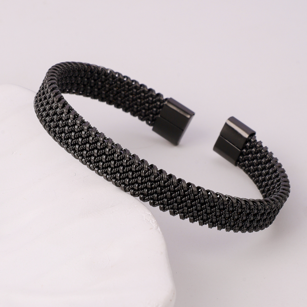 Branta Black Plated Twisted Stainless Steel Cuff Bracelet For Men
