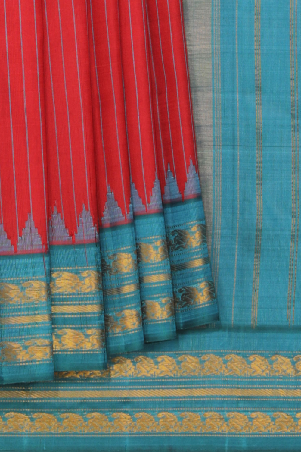 Kalanjali Gadwal Red Saree – Women's