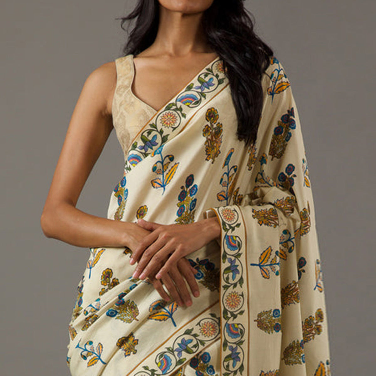 Peachmode Cream Floral Printed Chiffon Saree – Women's - view 3