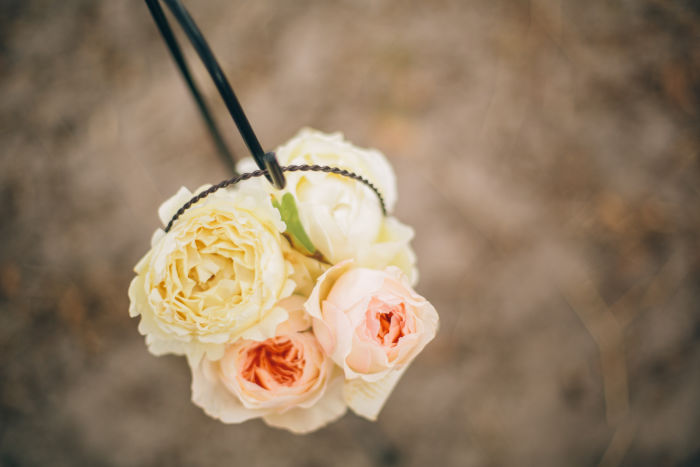 fiftyflowers.com A Bohemian Barn Wedding - view 4