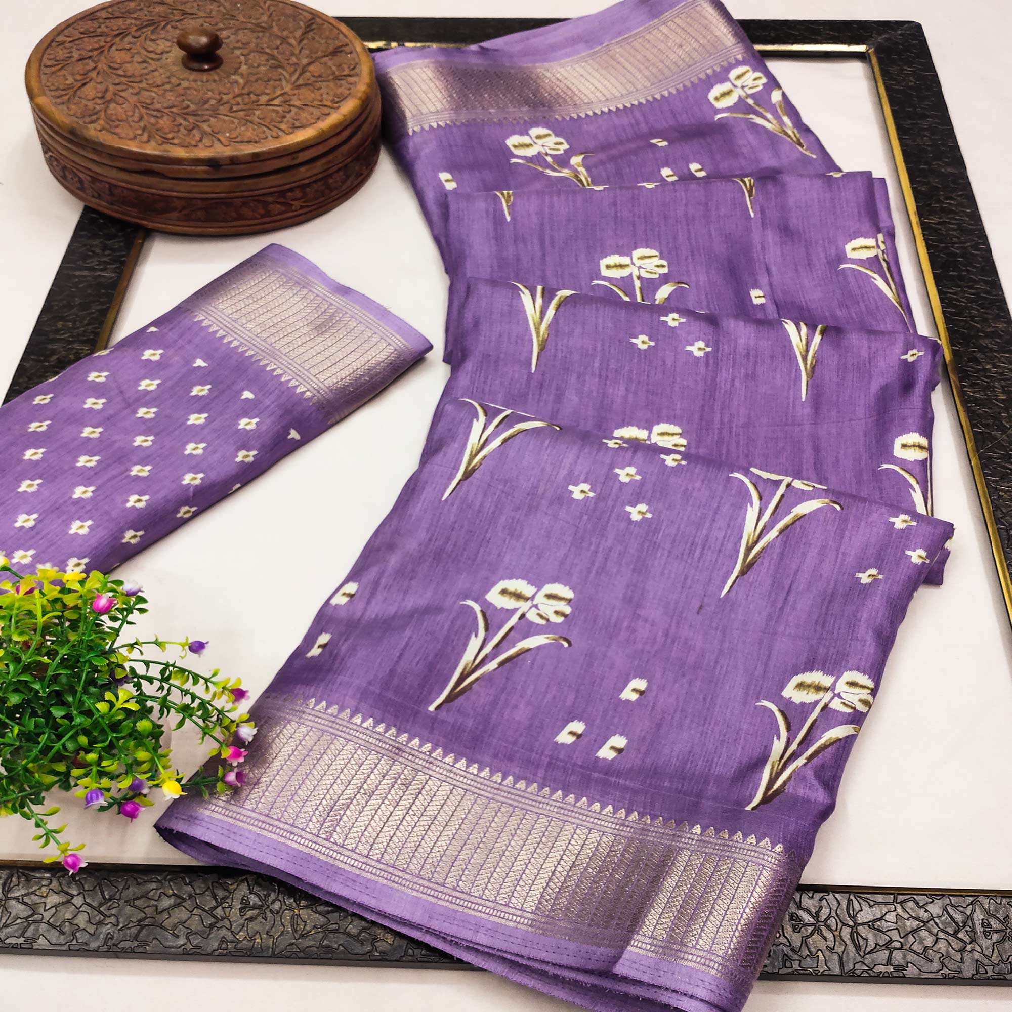 Peachmode Lavender Floral Printed Dola Silk Saree
