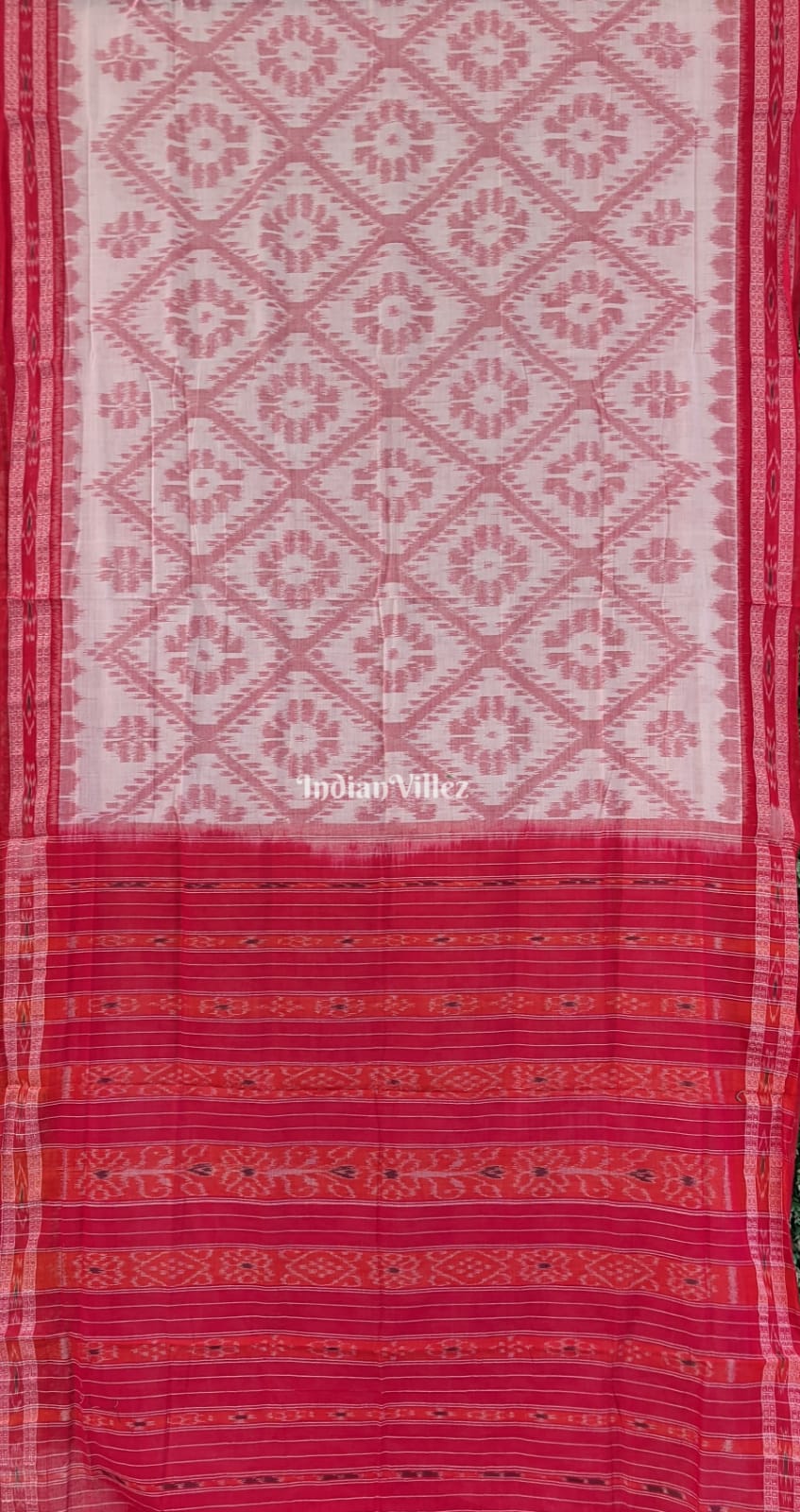IndianVillèz Off White Maroon Maniabandha Odisha Ikat Cotton Saree