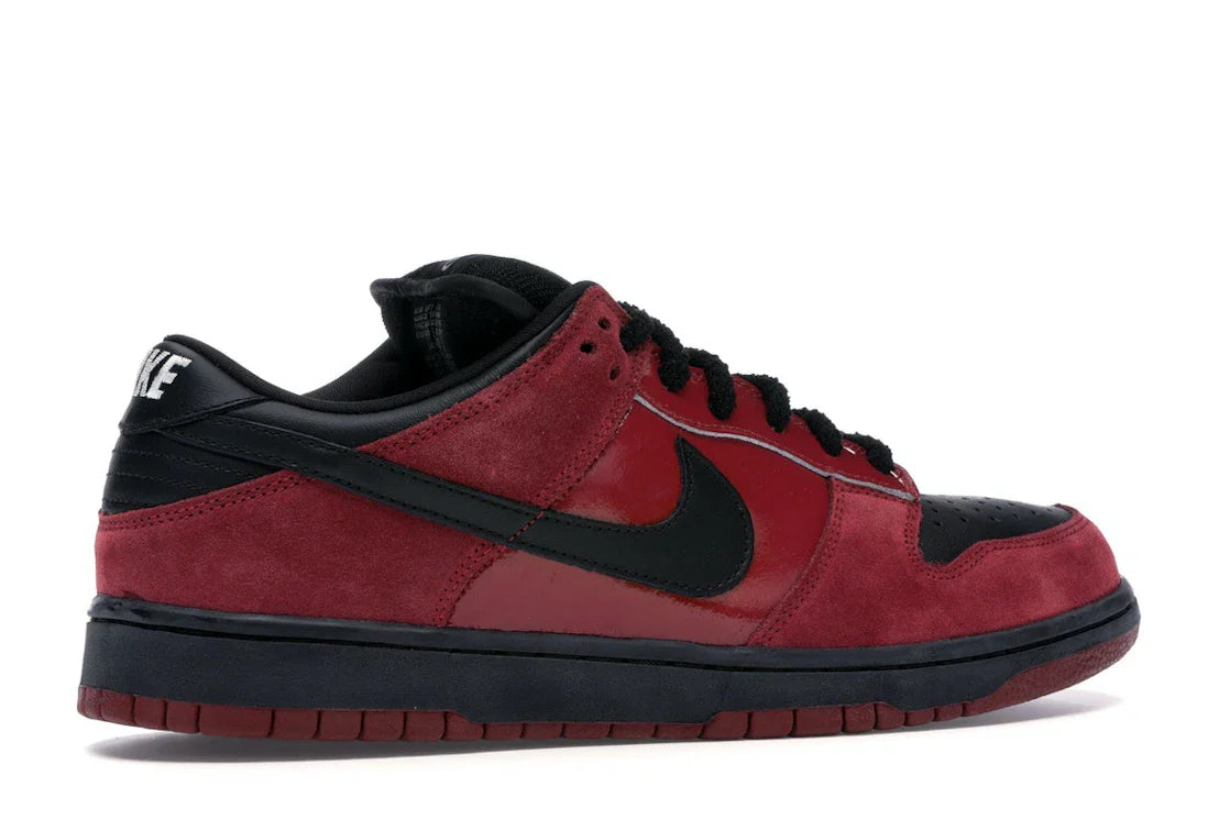 Nike SB Dunk Low 'Milli Vanilli' – Red - view 34