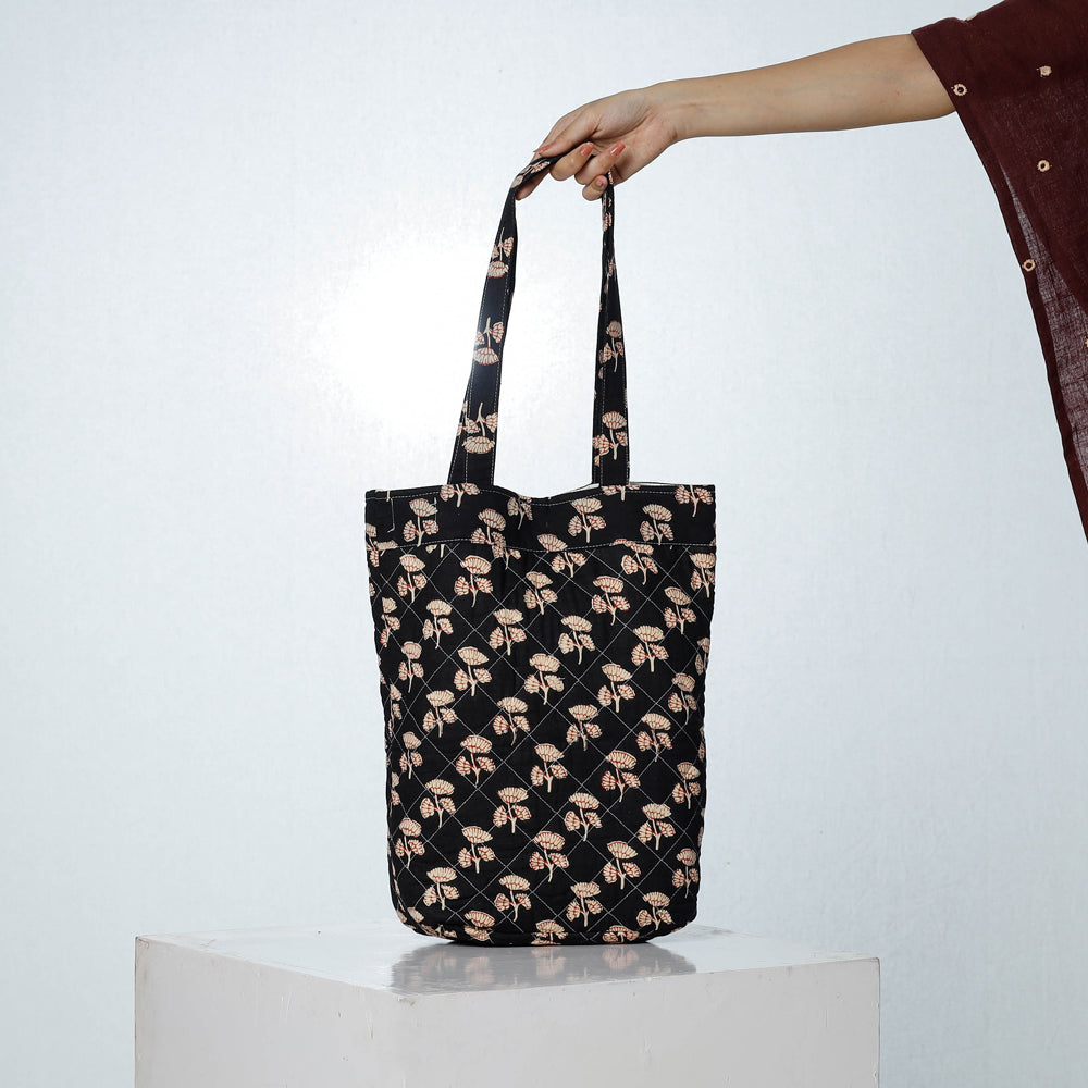 CHUTNEY CRAFT STUDIO Black - Handcrafted Quilted Sanganeri Block Printed Shoulder Bag - view 4