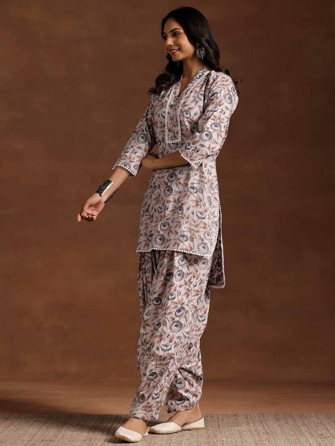 Libas Grey Printed Cotton Straight Kurta Set - view 2
