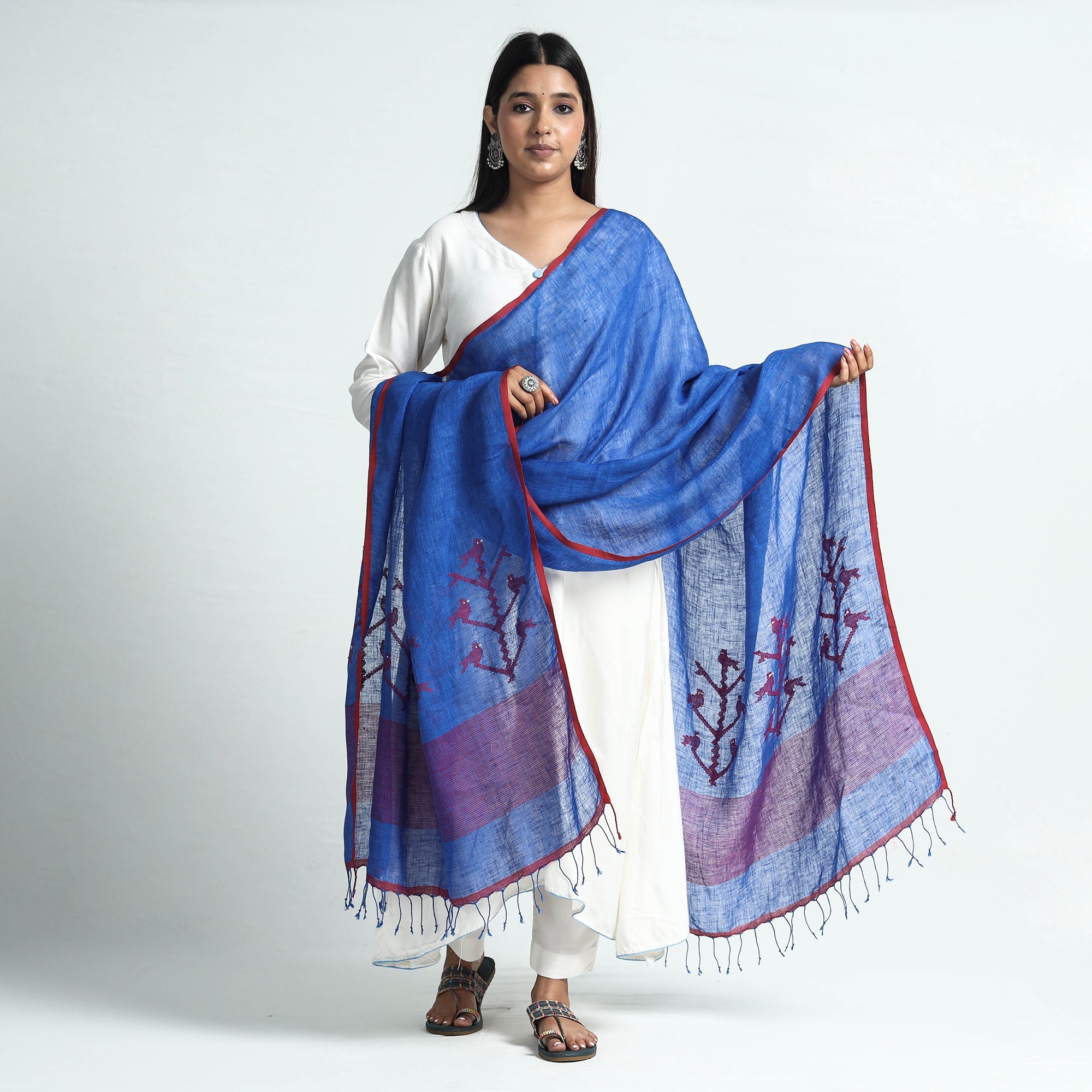 KHUSHBASH - HAPPY LOOM OF EAST Blue - Bengal Jamdani Handloom Silk Dupatta with Tassels - view 2