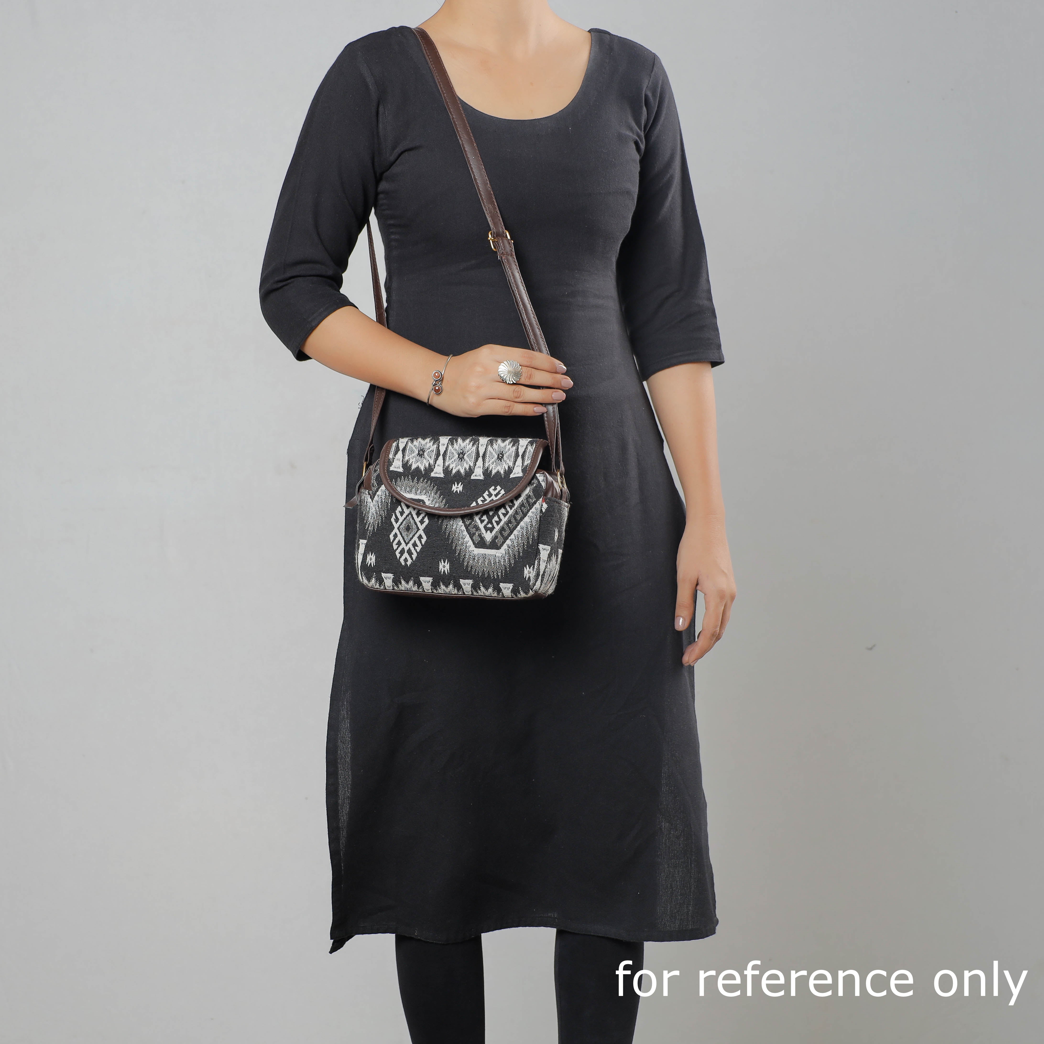 KACHCHH JI CHHAAP Black - Kutch Handcrafted Woven Cotton Cross Body Bag - view 3