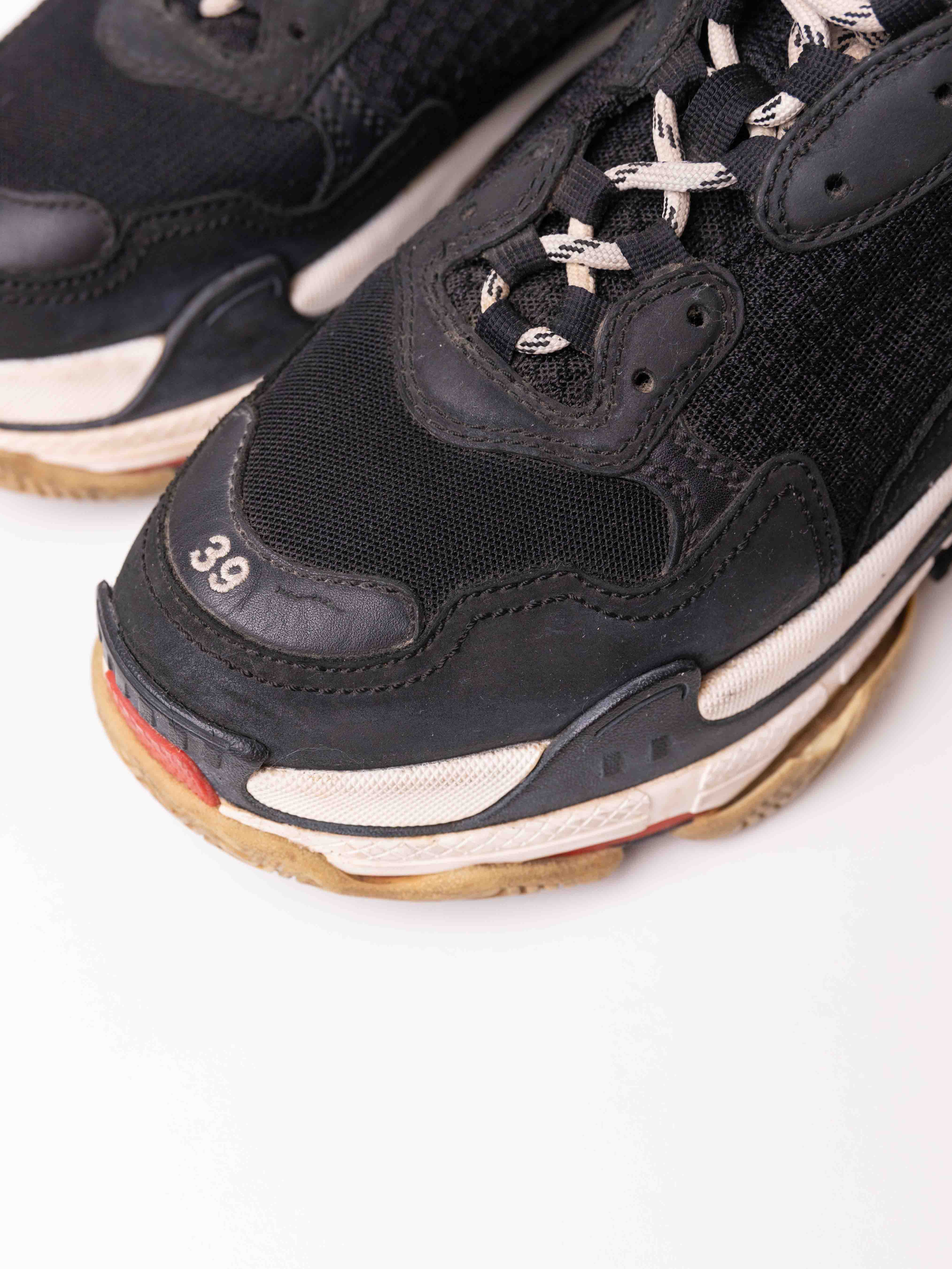 Balenciaga Triple S Sneaker Black Red White - view 2
