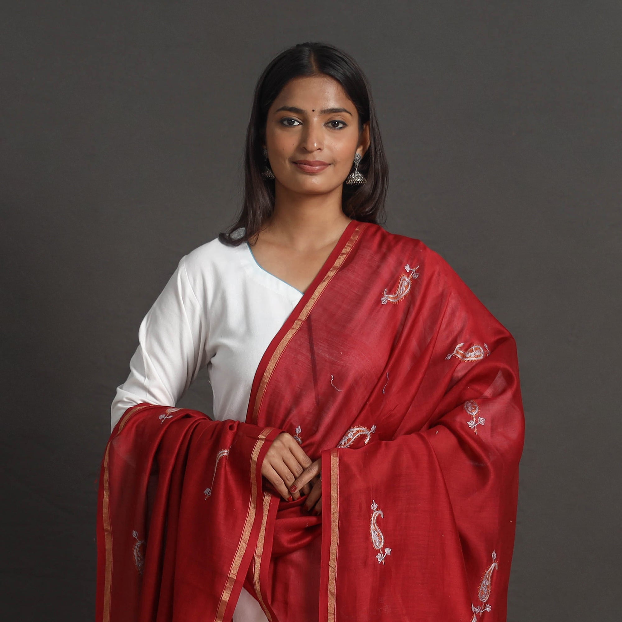 ITOKRI CRAFTS INITIATIVE Handloom Chanderi Silk Kashida Embroidery Dupatta 07 - view 3