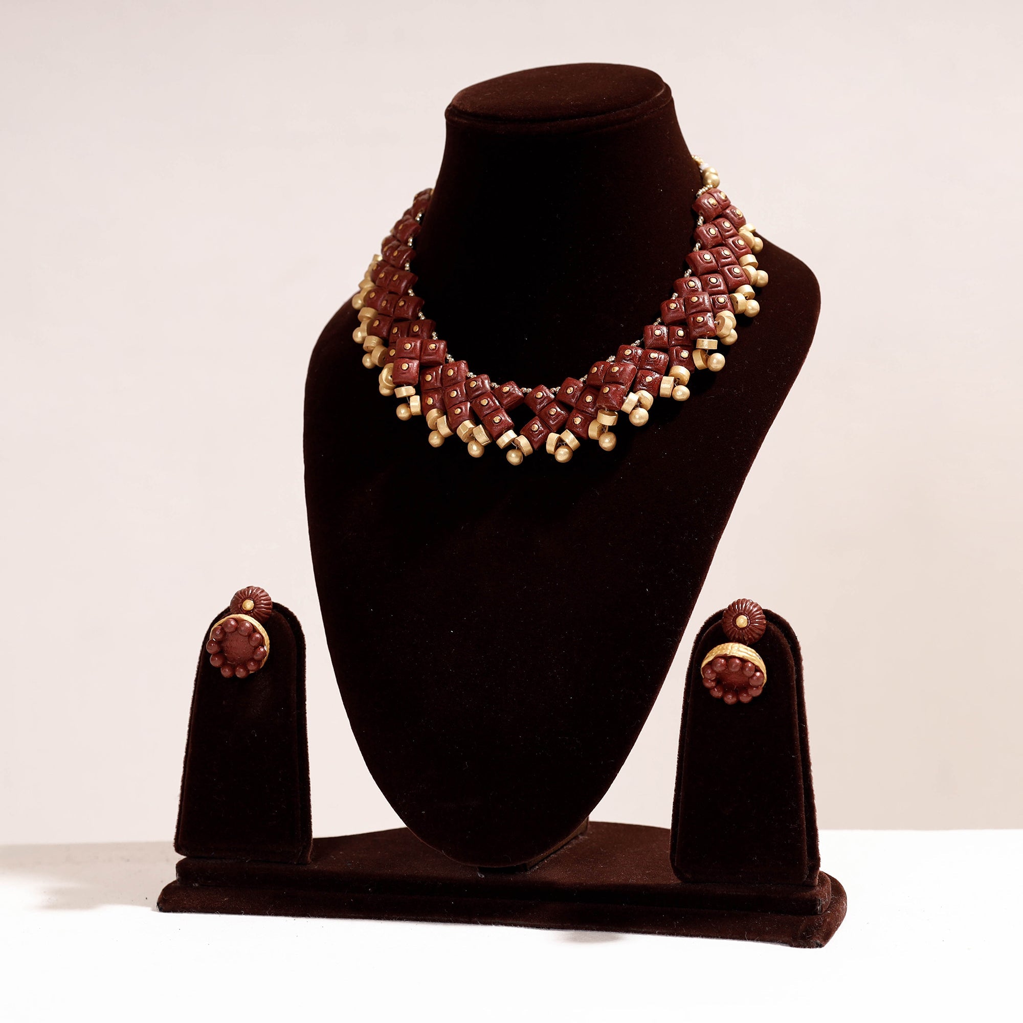 KHUSHBASH - HAPPY LOOM OF EAST Bishnupur Handpainted Terracotta Necklace Set