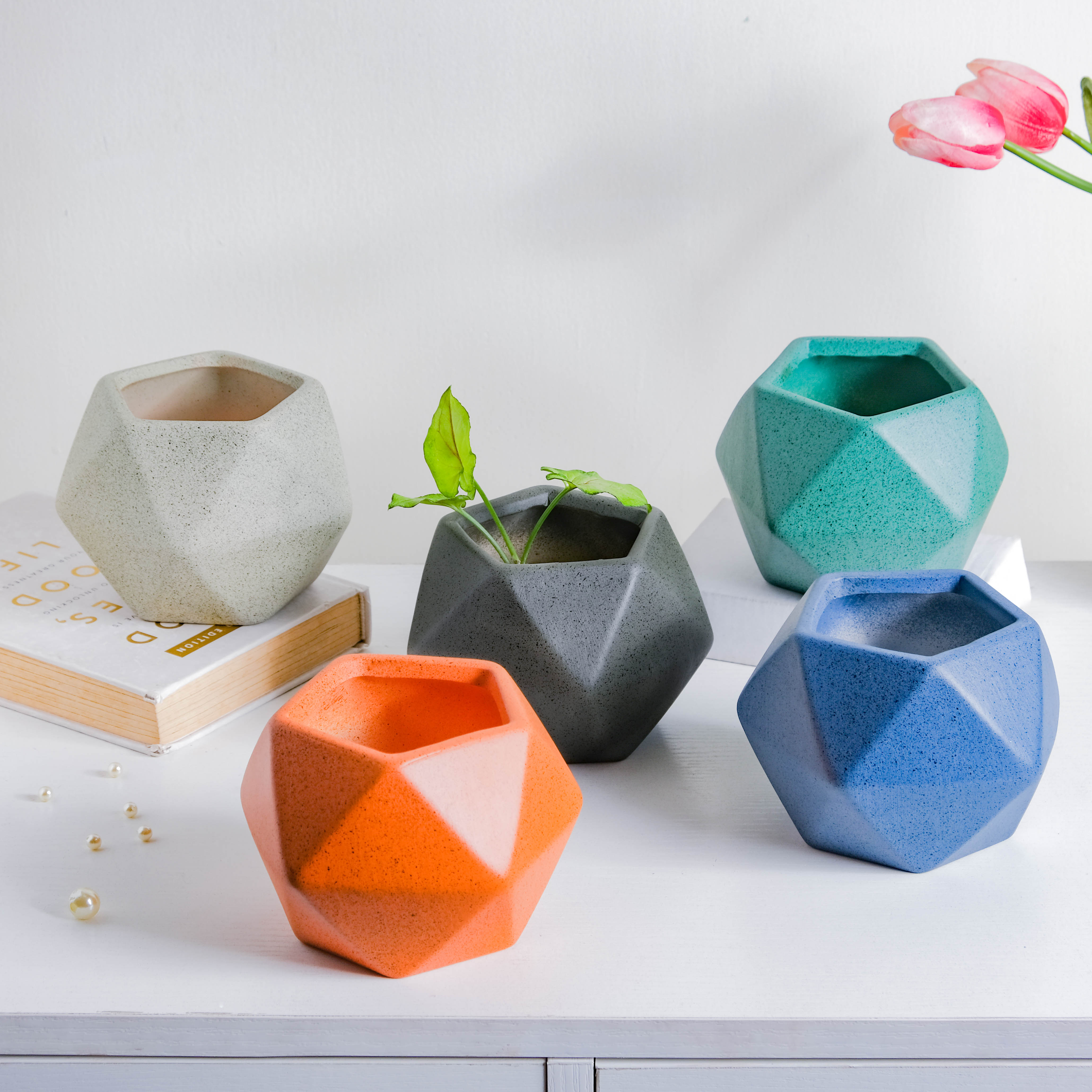 Nestasia Green Abstract Plant Pot - view 8