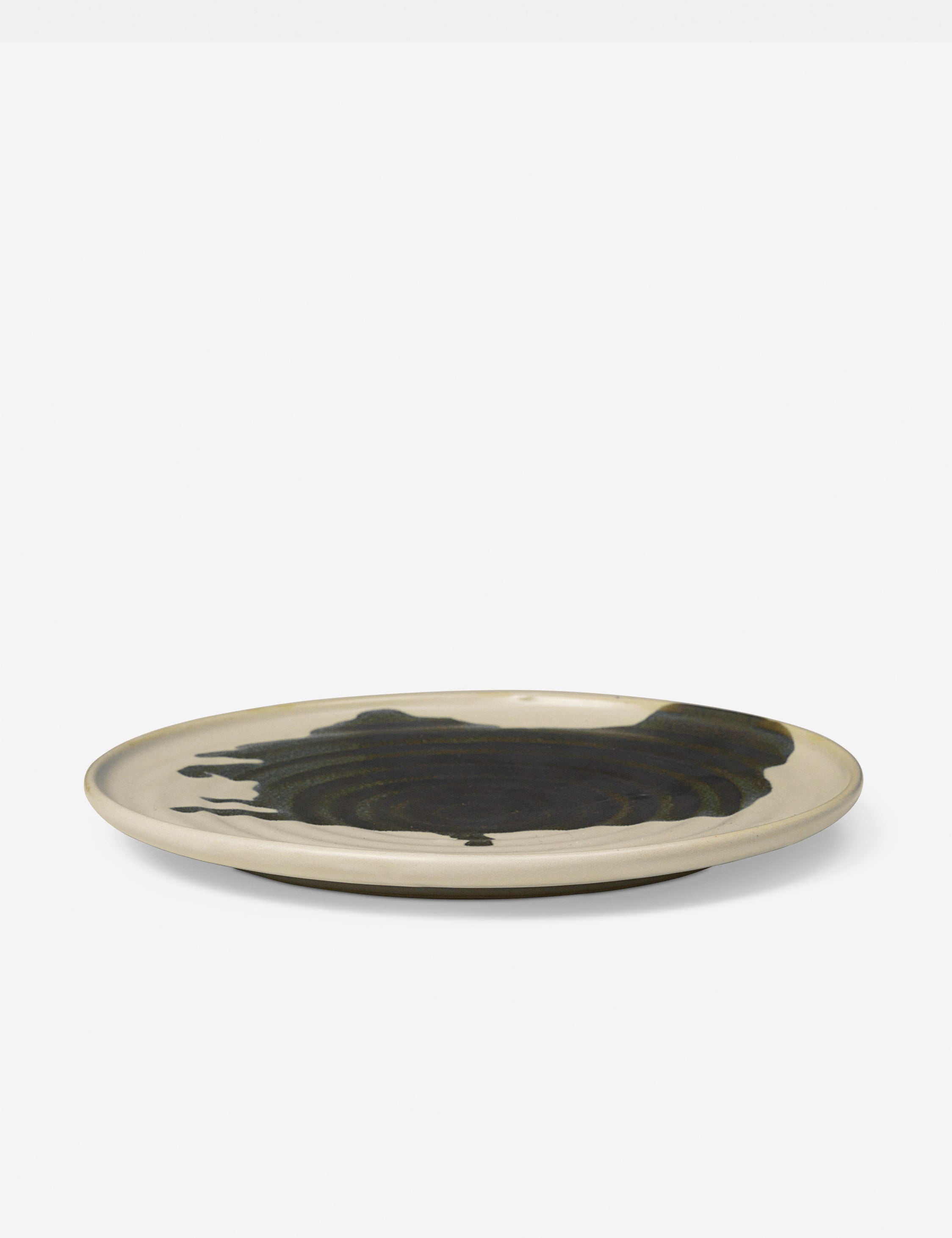 Lulu and Georgia Omhu Plate by Ferm Living - view 2
