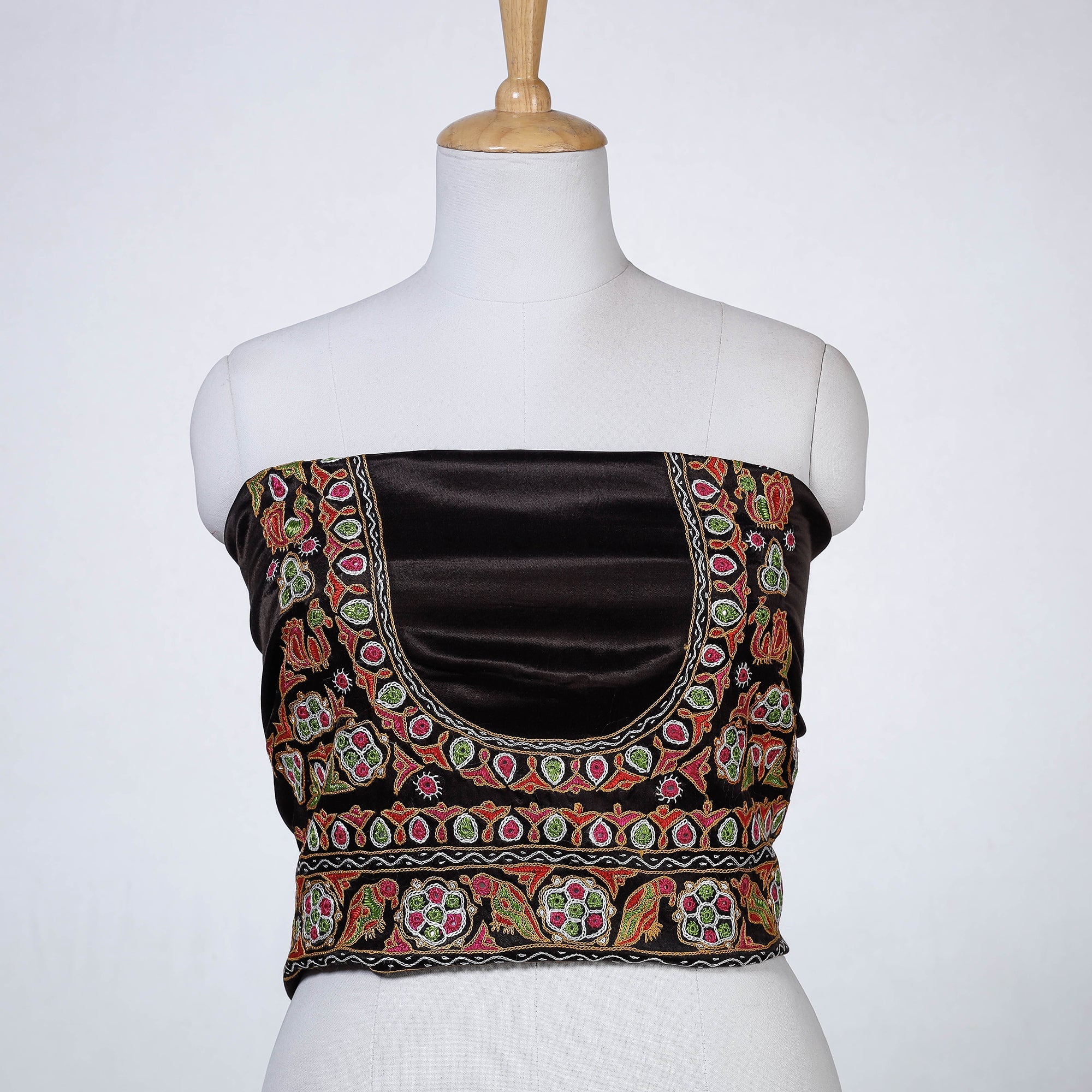 KACHCHH JI CHHAAP Black - Kutch Hand Embroidery Mashru Silk Blouse Piece
