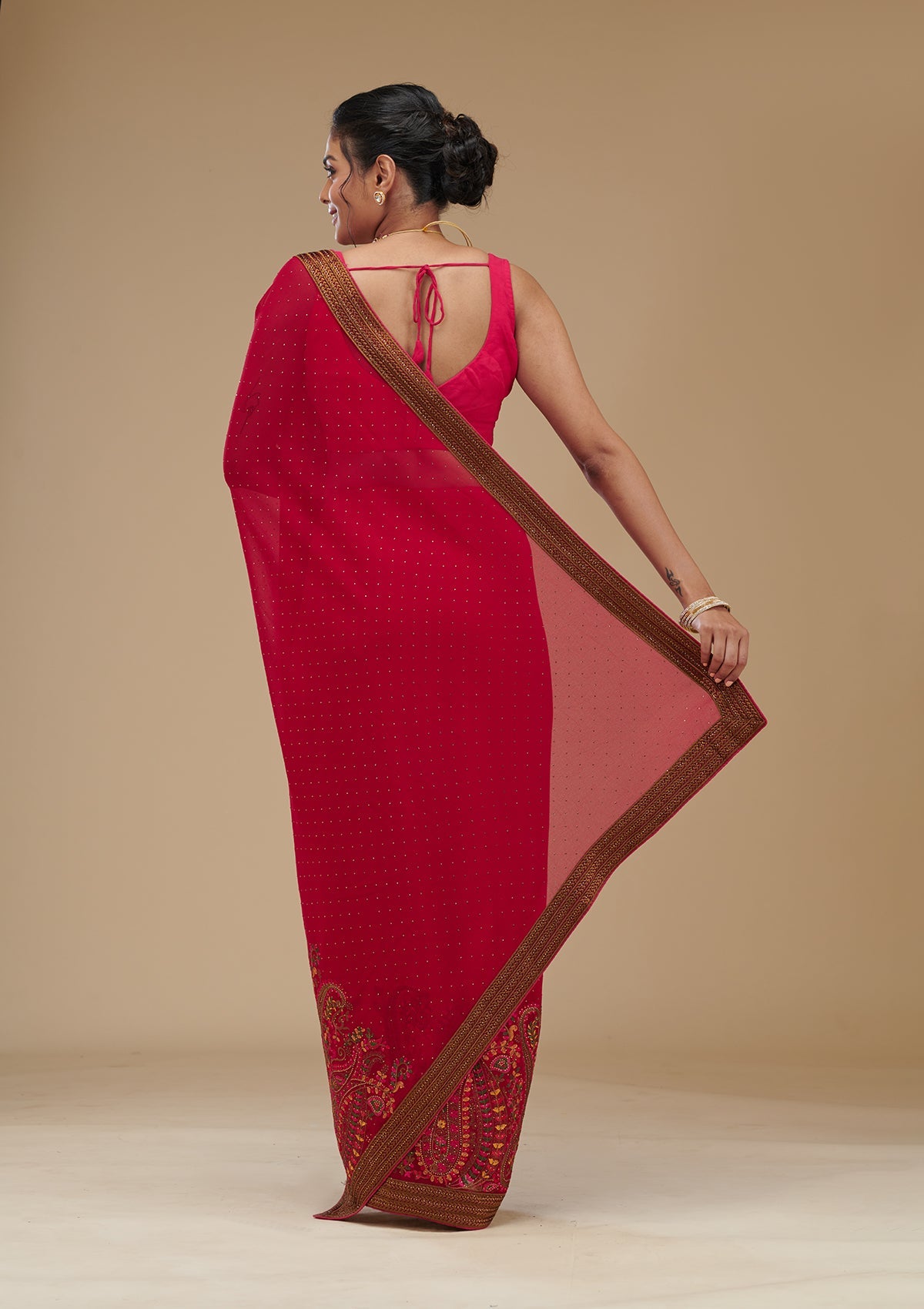 Koskii Rani Pink Threadwork Georgette Saree – Women's - view 2