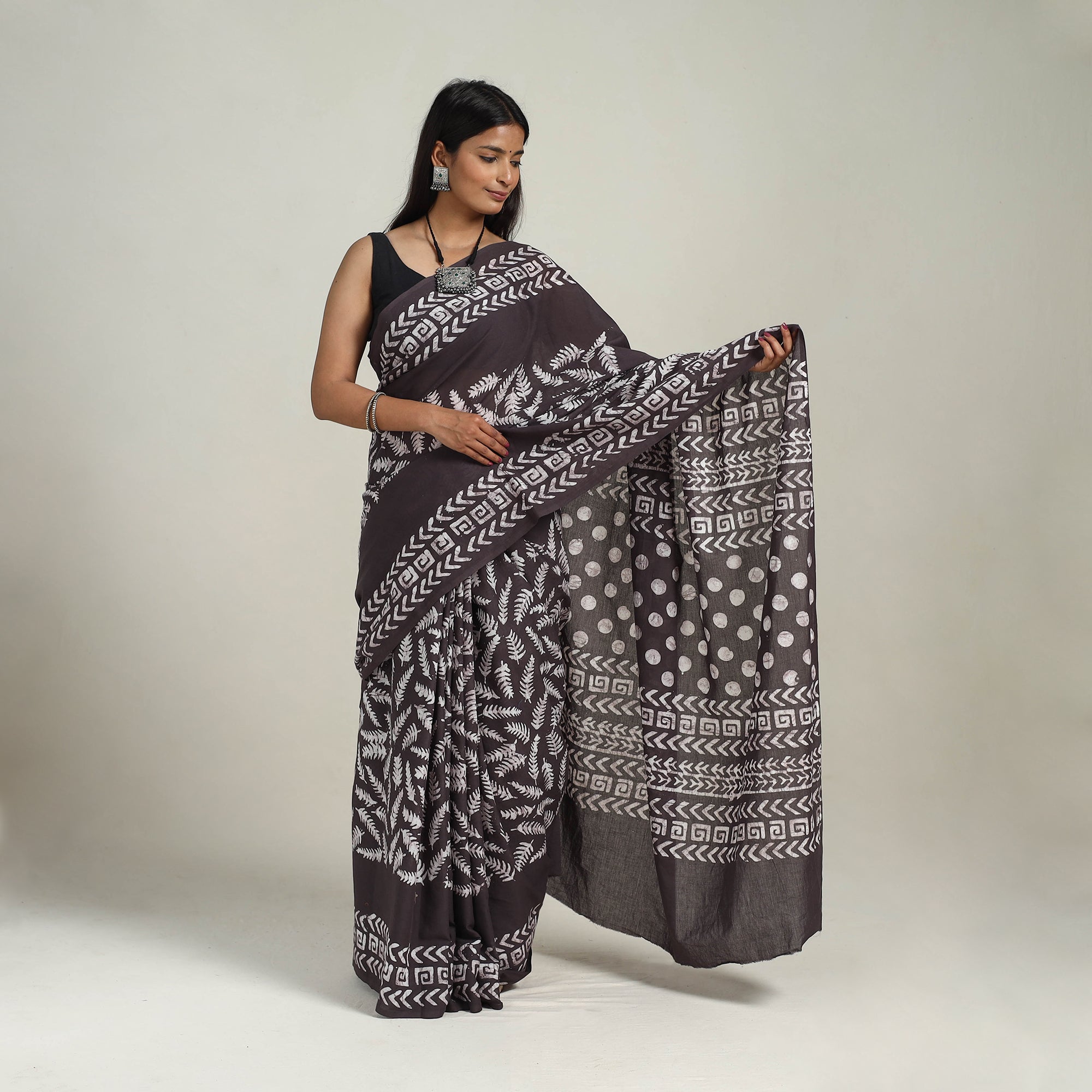 BATIK BY MD. SHARIFF Brown - Cotton Hand Batik Print Saree 11 - view 2
