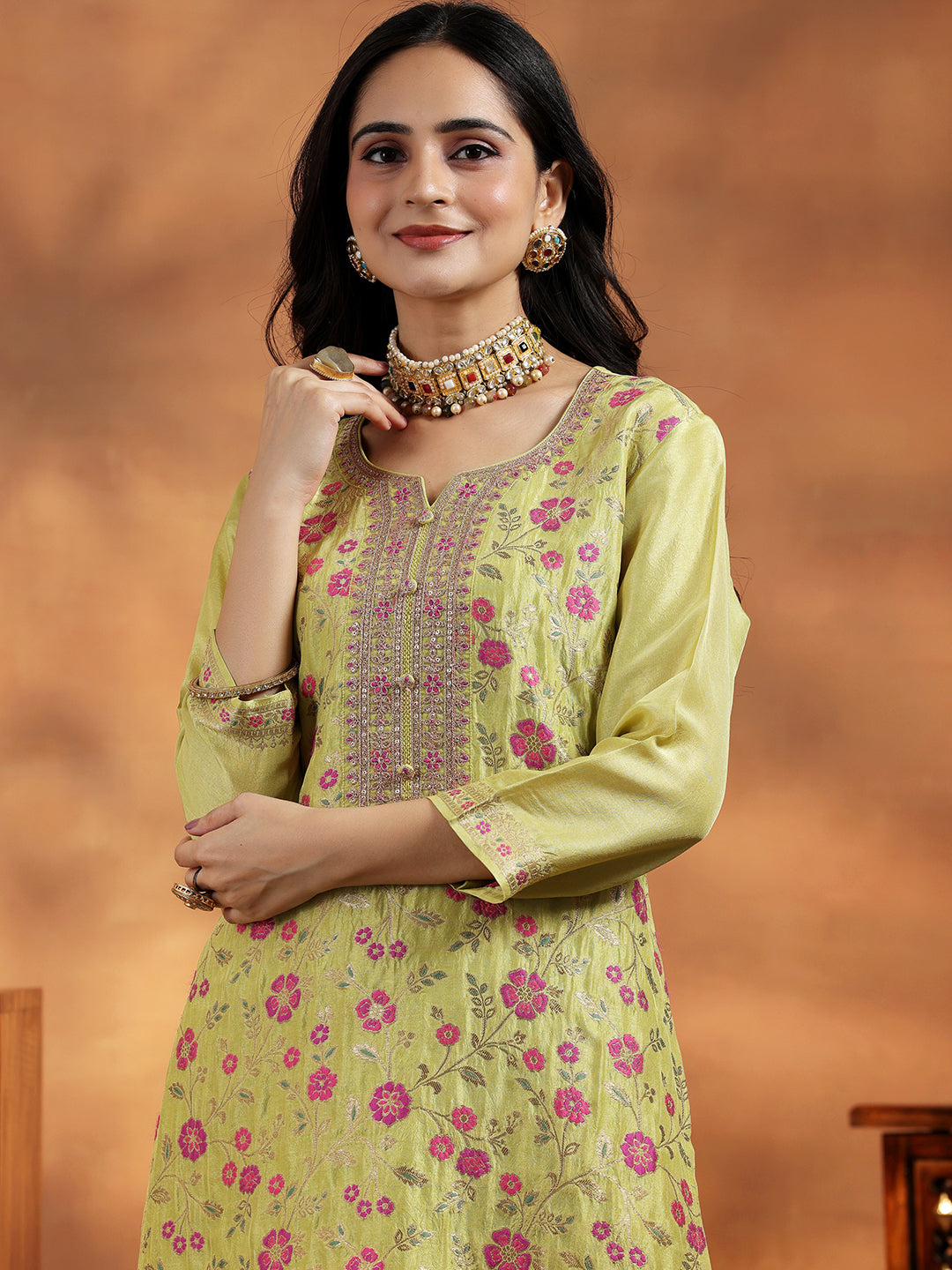 Libas Green Woven Design Silk Blend Straight Suit With Dupatta - view 6