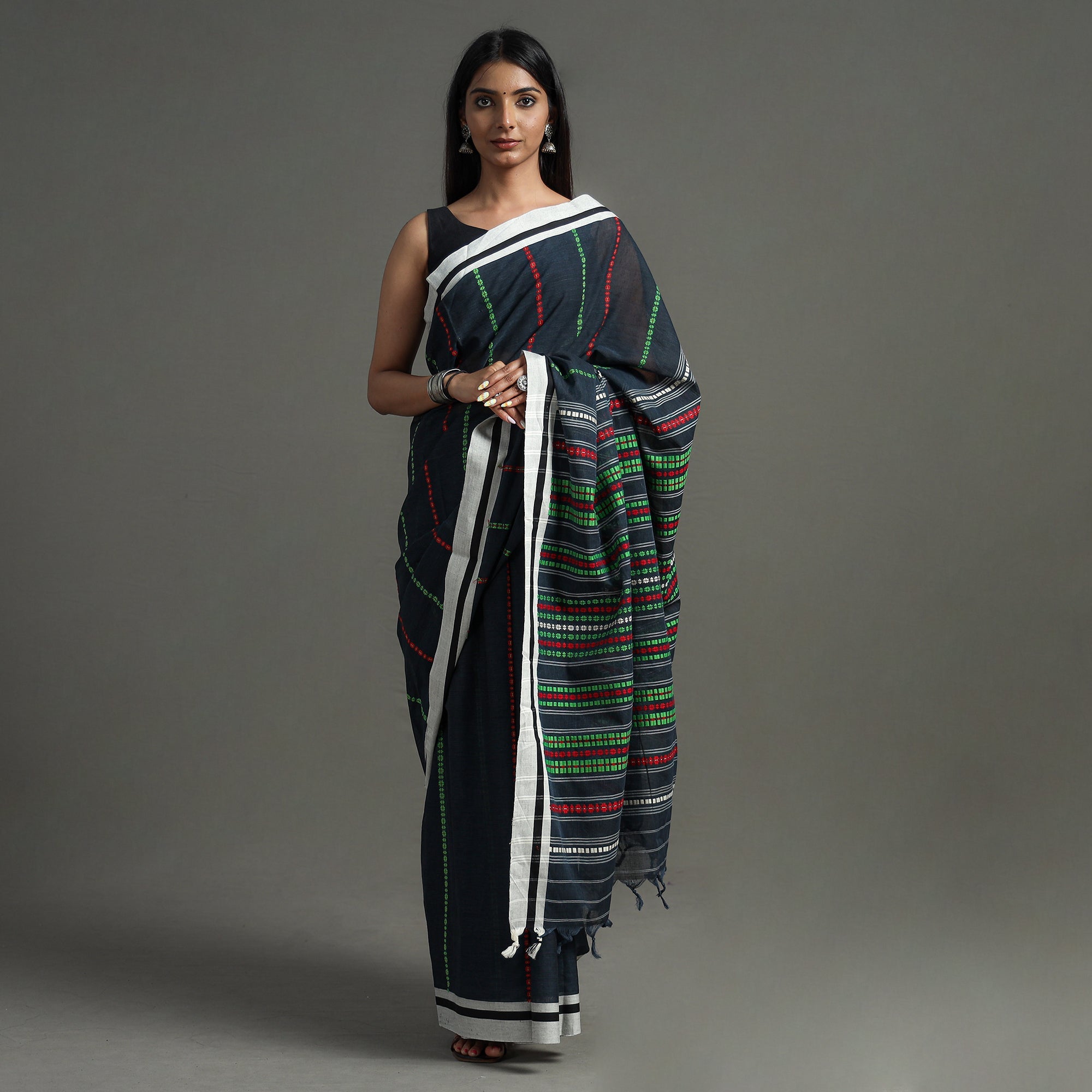 SASHA Black - Begampuri Handloom Cotton Saree