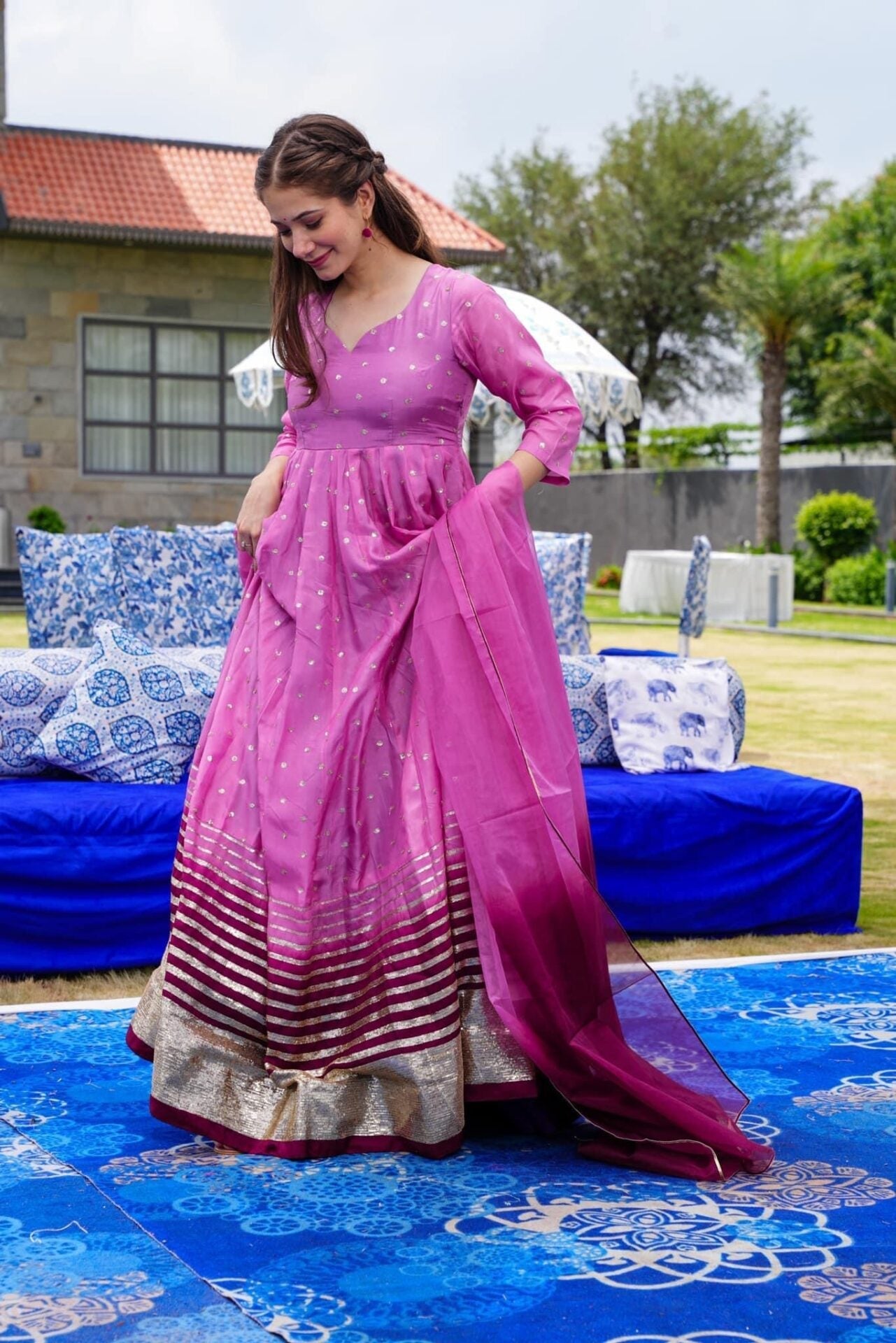 Idaho-o Natasha Silk Embroidered Heavy Set - view 3