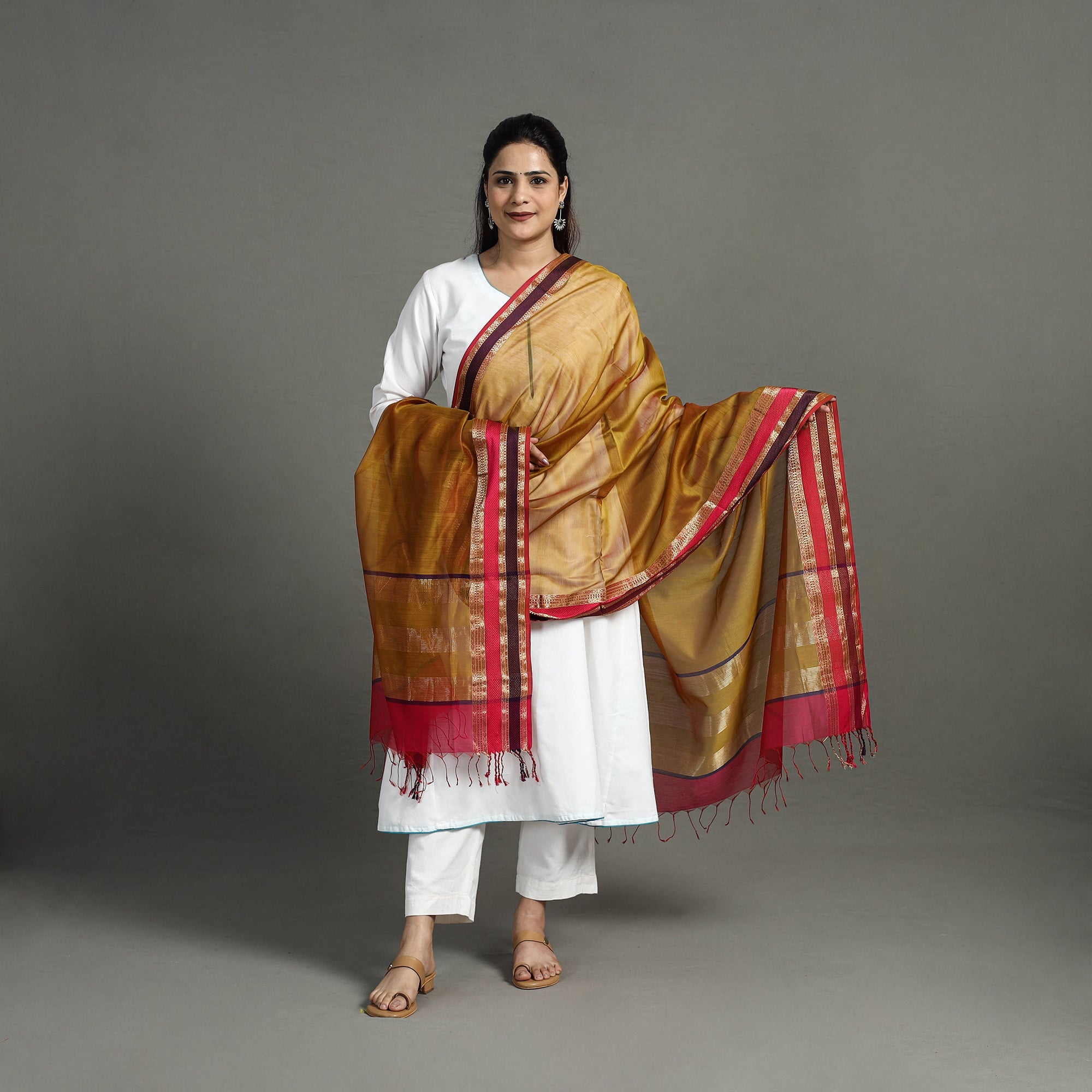 ITOKRI CRAFTS INITIATIVE Brown - Handloom Silk Cotton Resham Border Maheshwari Dupatta 23 - view 2