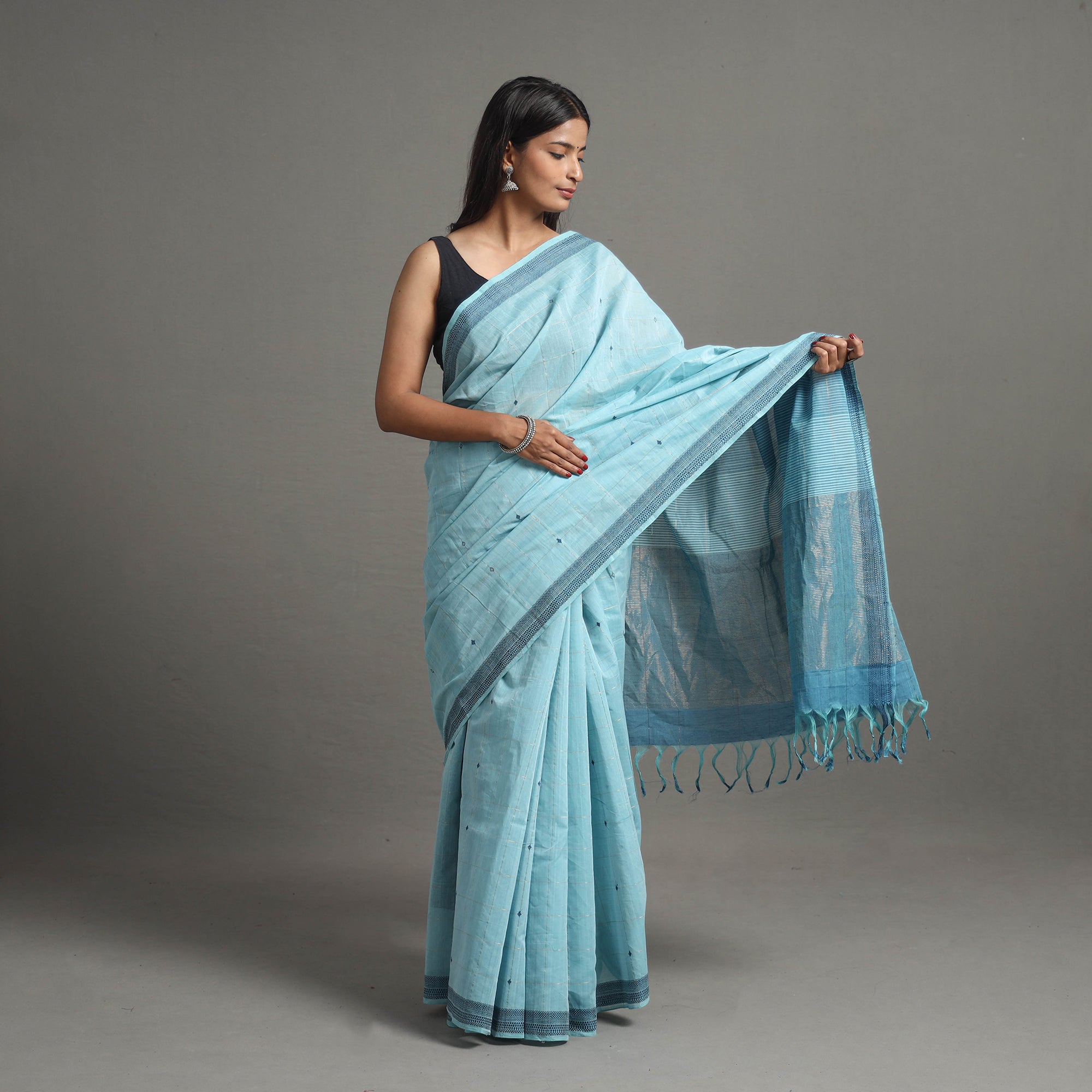 CHITRIKA Buti Cotton Zari Check Handloom Saree 107 - view 2