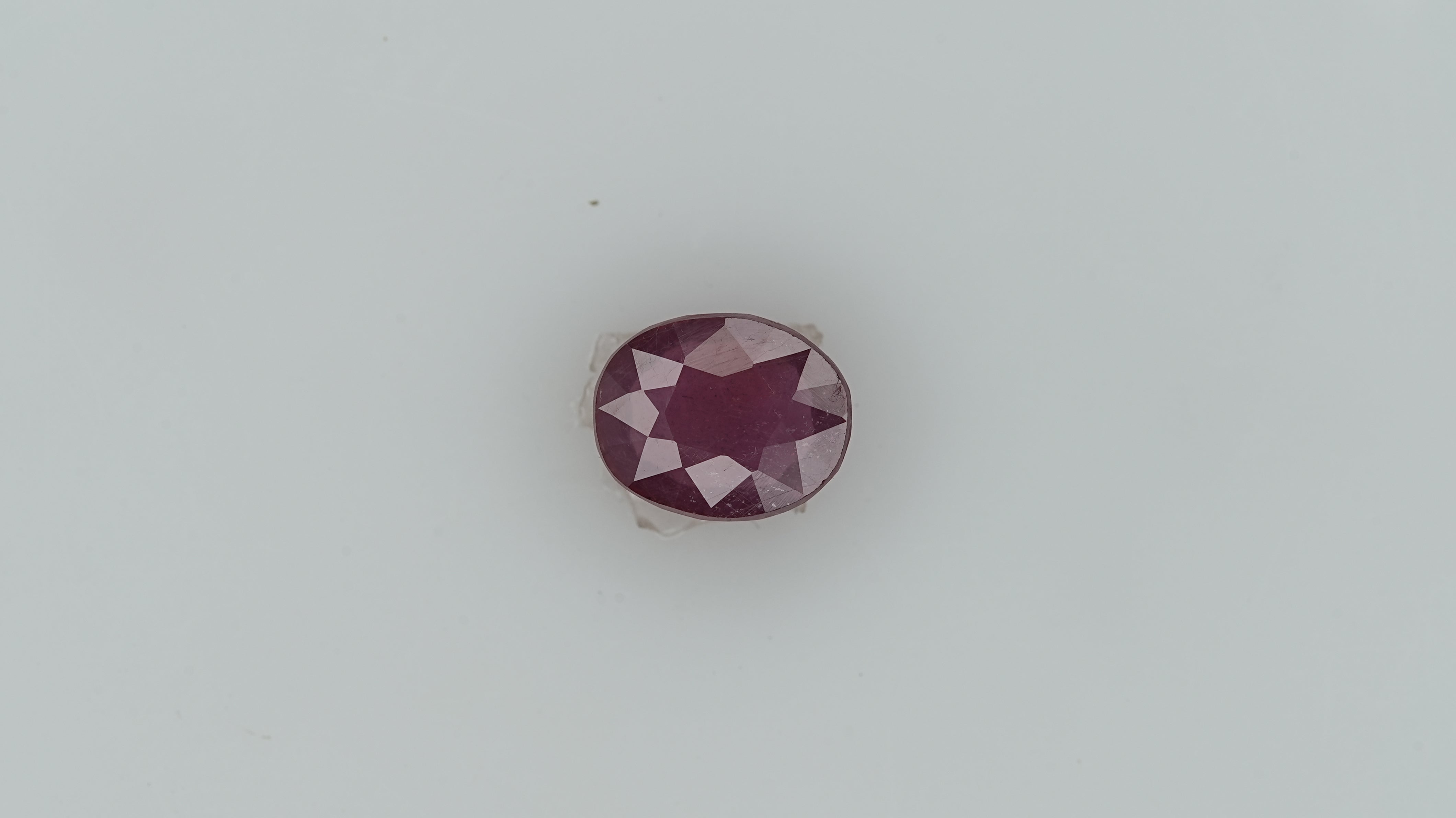 Gemsmantra Ruby - 3.86 Carats (4.246 Ratti)