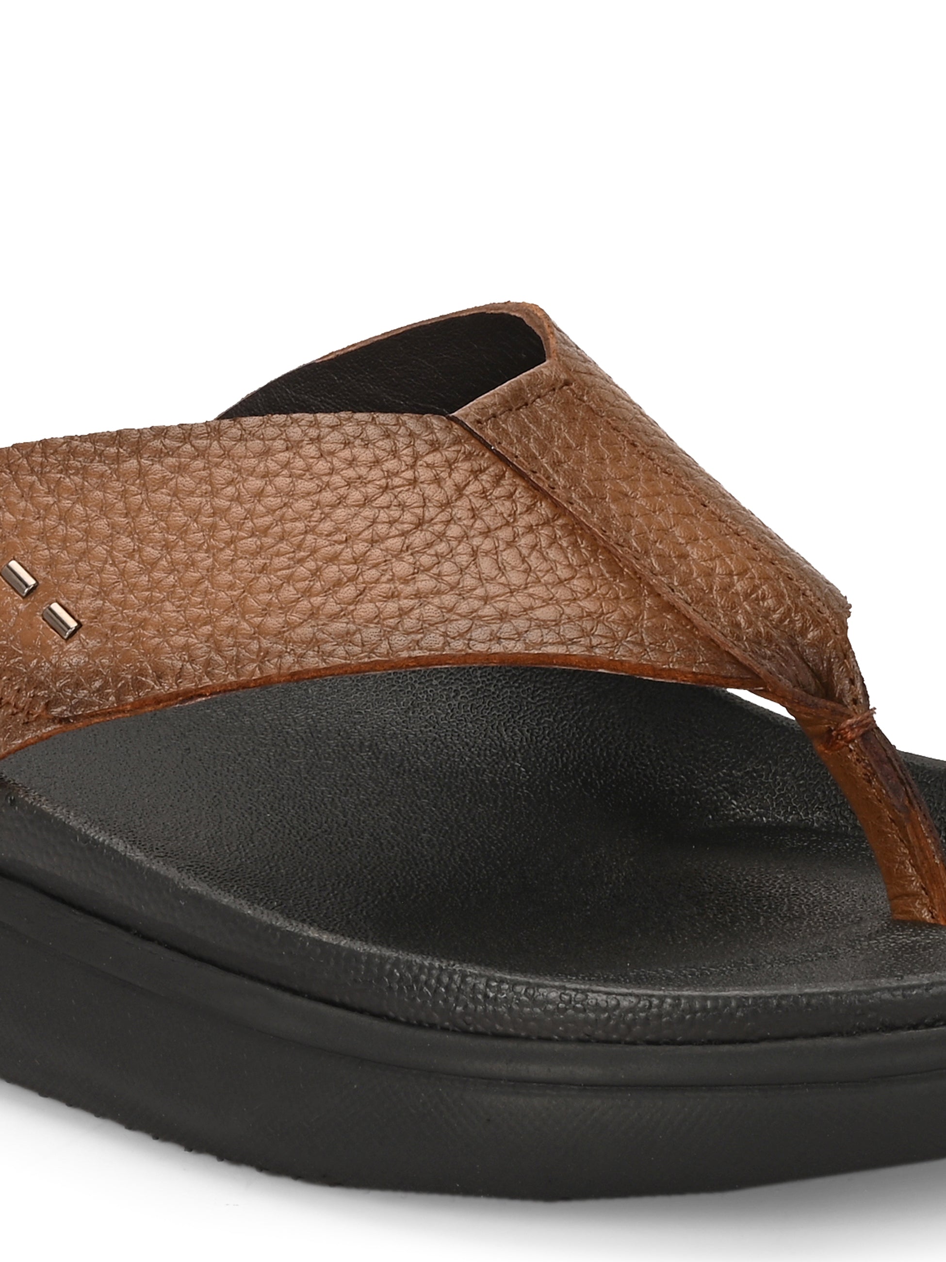 Egoss Shoes Comet Leather Slippers by Aspeerio