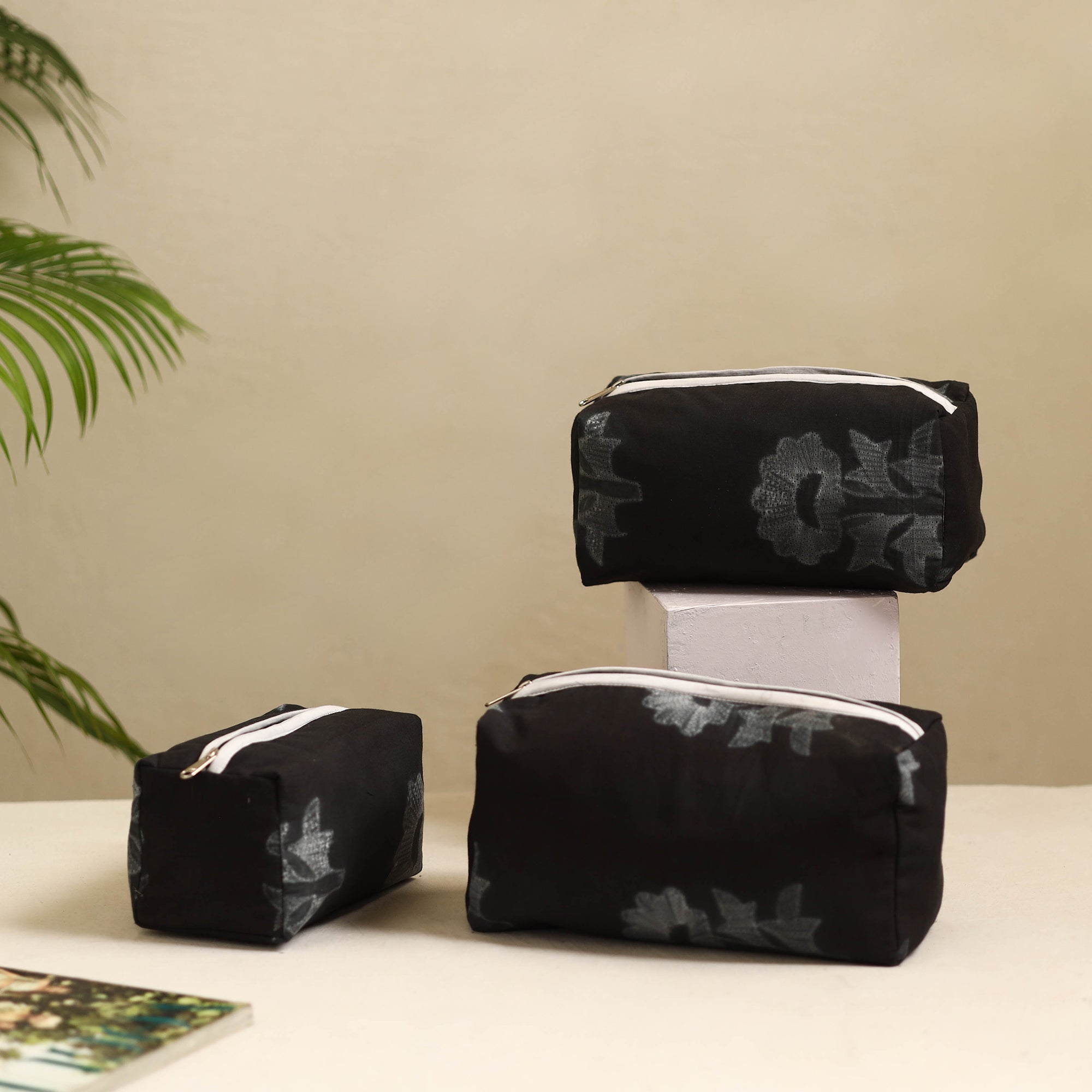 NOORI BAZAR Black - Handmade Cotton Toiletry Bags (Set of 3) 04