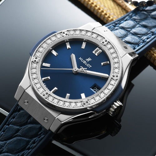 Hublot Classic Fusion Blue Dial Women 33mm 581.NX.7170.LR.1104 - view 2