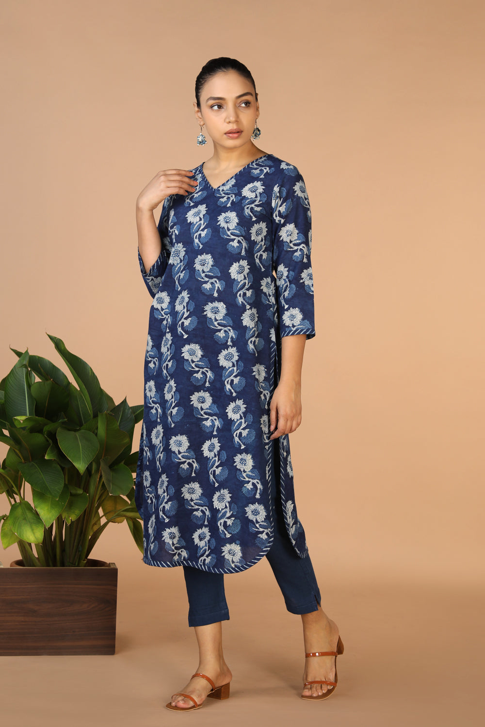 Kalanjali Ethnics Indigo Bagru Handblock printed Kurta