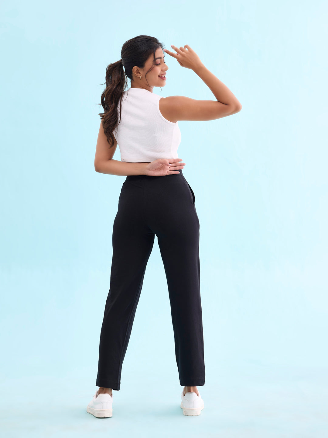 Go Colors Women Solid Black Mid Rise Track Pant - view 4
