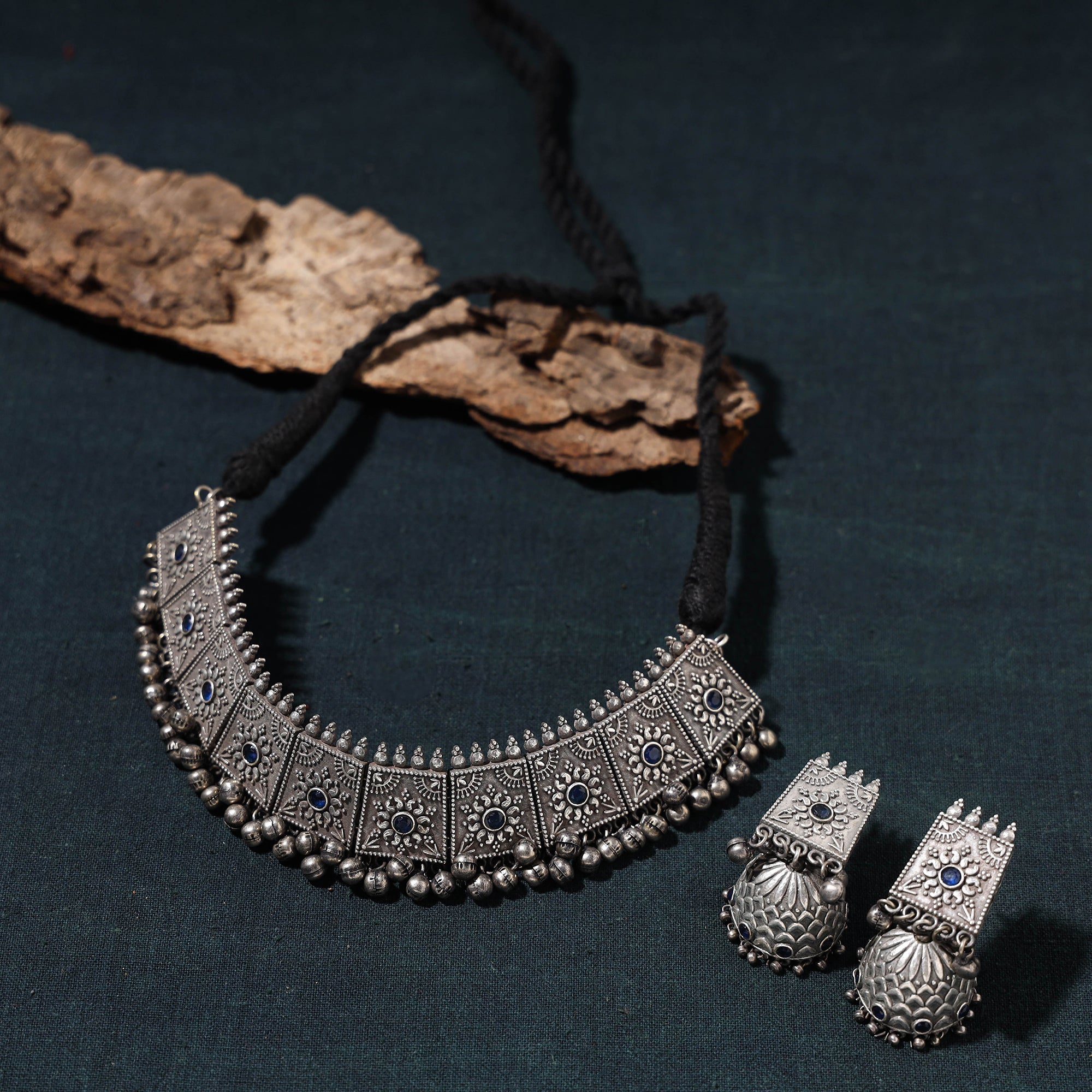 WHITE RIVER STORIES Antique Silver Finish Oxidised Brass Base Choker Necklace Set - view 2