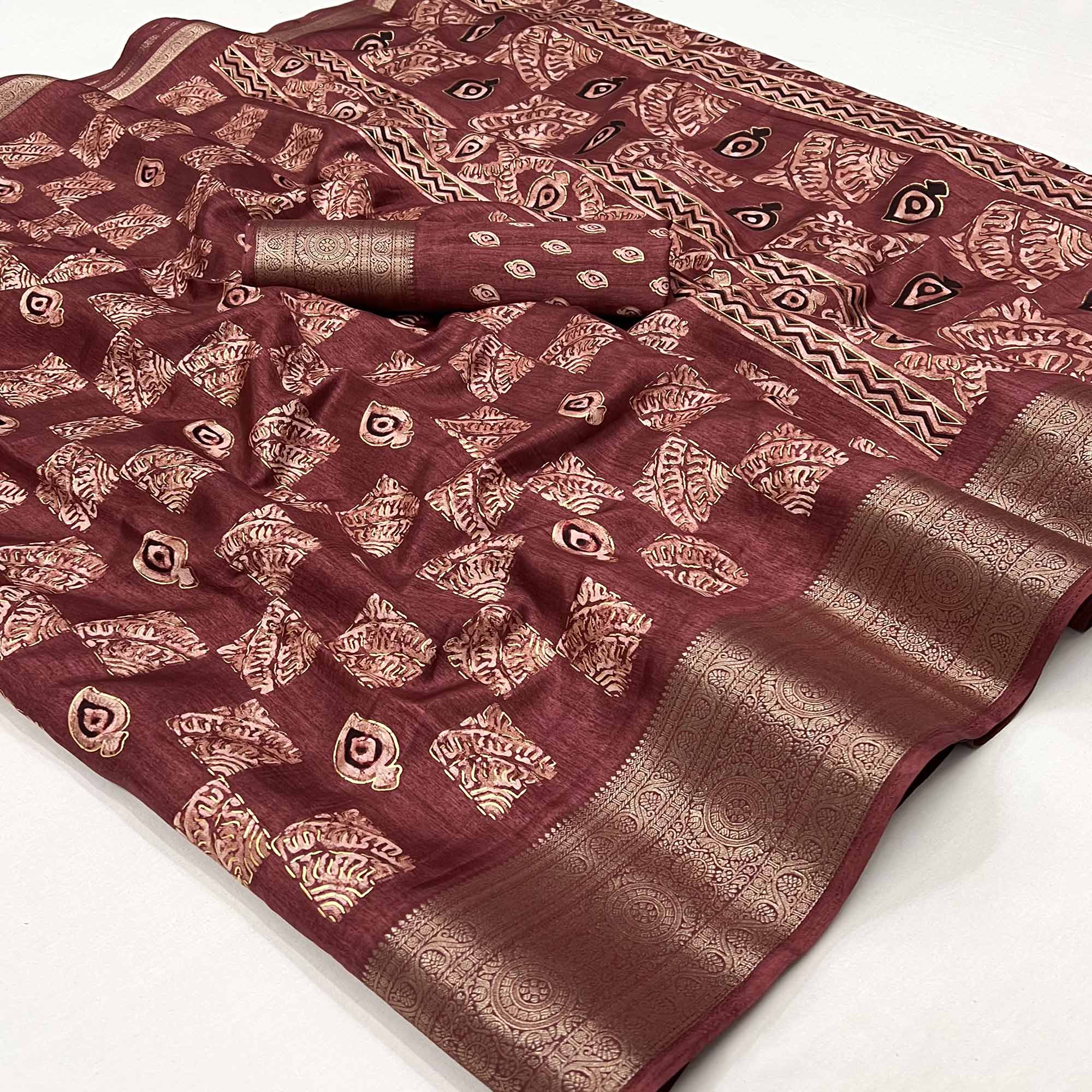 Peachmode Light Maroon Foil Printed Dola Silk Saree With Jacquard Border