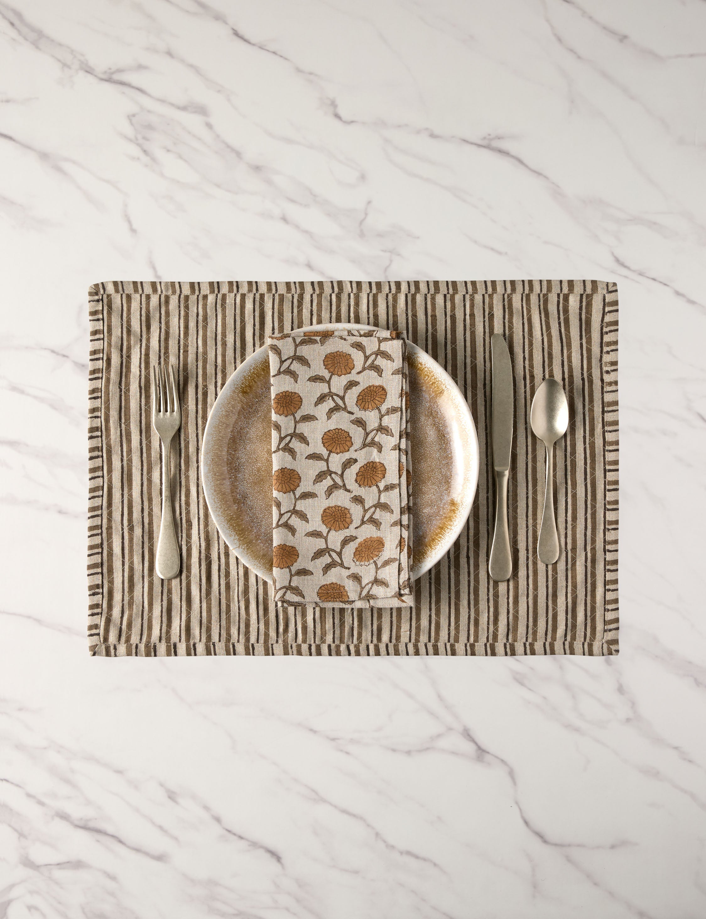 Lulu and Georgia Dori Reversible Linen Placemats (Set of 4) - view 6