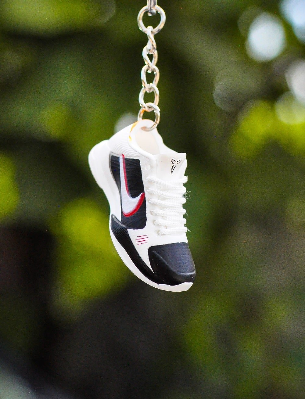 Kicks Machine 3D Sneaker Keychain Kobe 5 Bruce Lee White
