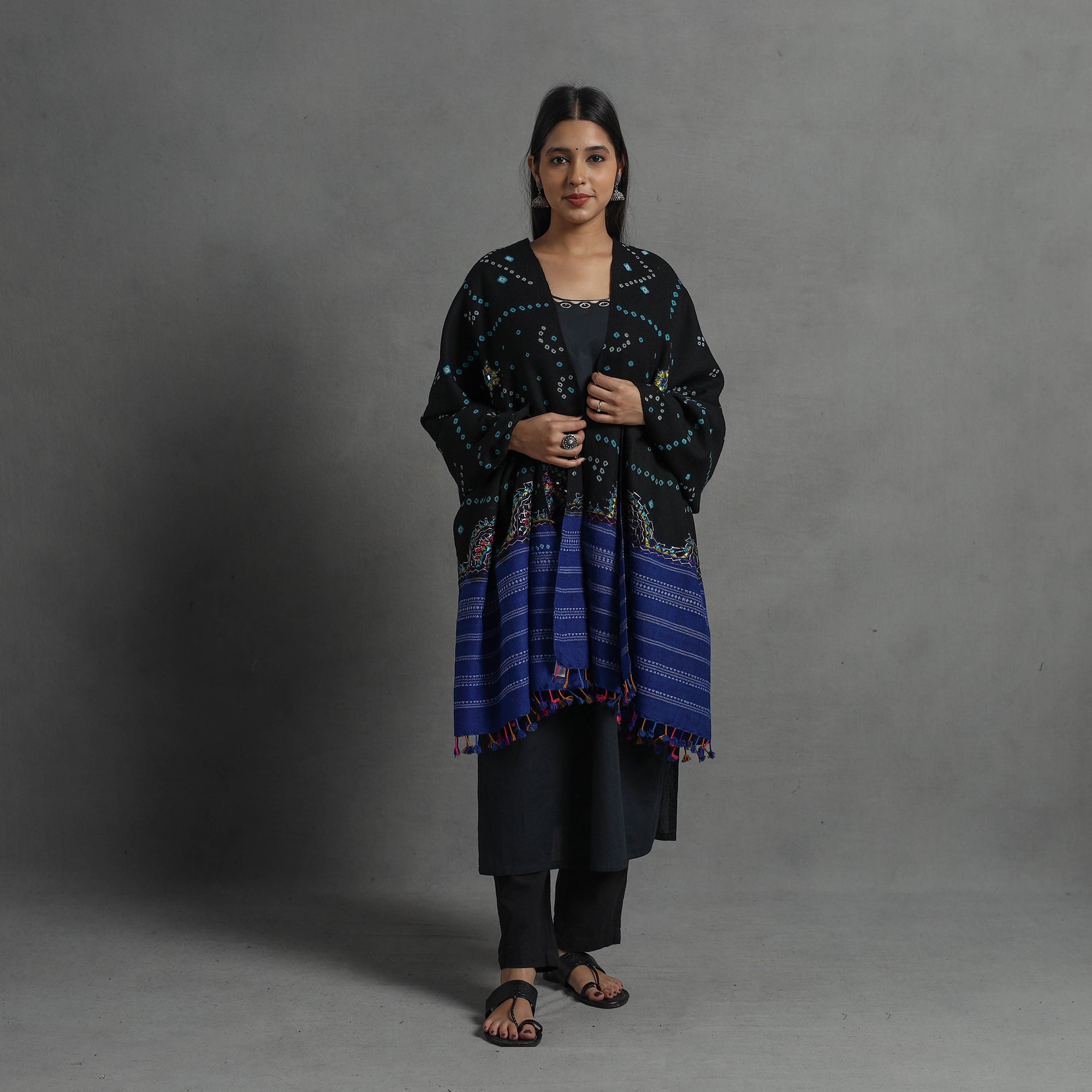 VANKAR BHIMJI KANJI Black - Handwoven Merino Wool Bandhani Shawl w/ Neran Embroidery 27 - view 3