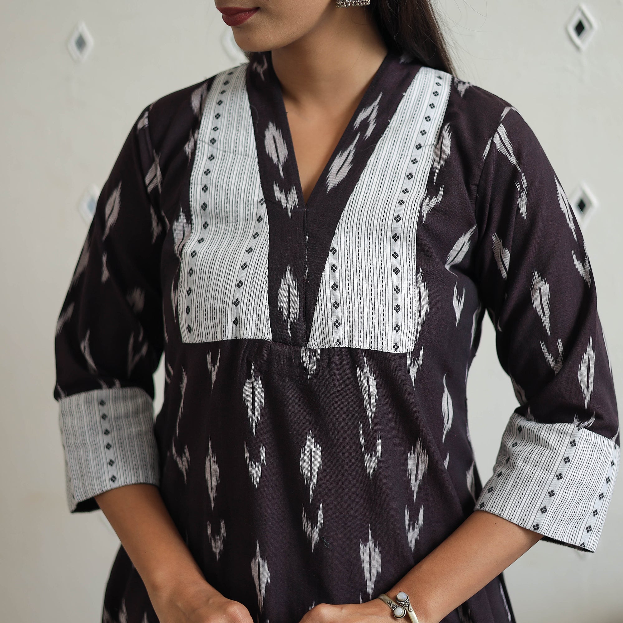 ITOKRI CASUALS Brown - Cotton Pochampally Ikat Kurta 09 - view 6