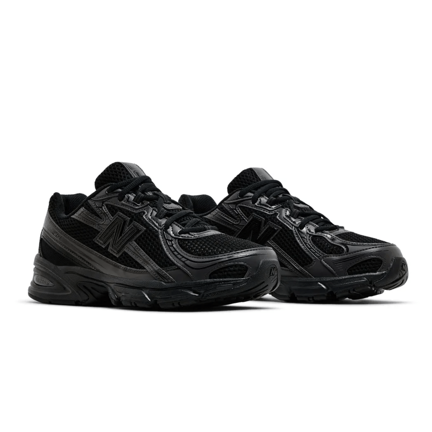 HYPE ELIXIR New Balance 740 Triple Black - view 2