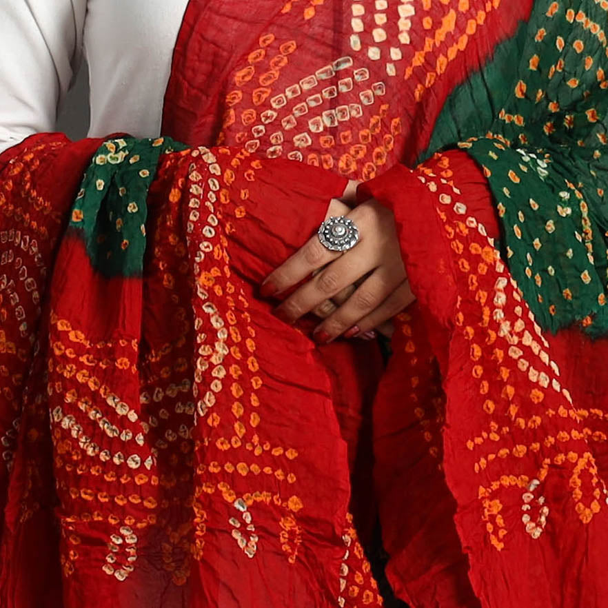 KACHCHH JI CHHAAP Kutch Tie-Dye Cotton Bandhani Dupatta 29 - view 4