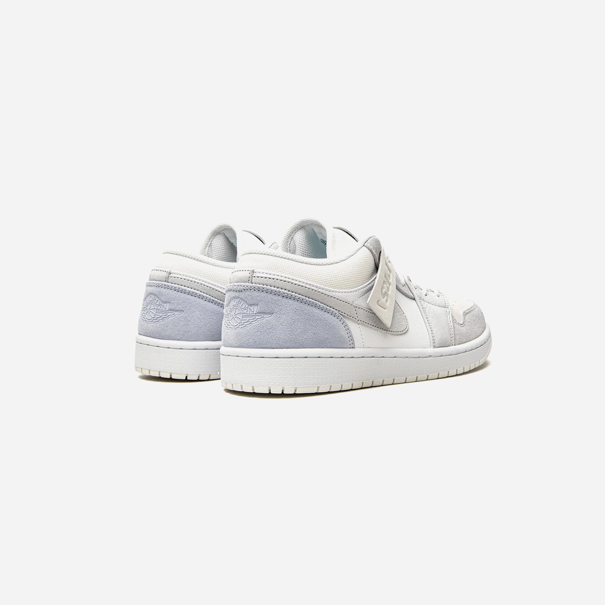 Nike Air Jordan 1 Low Paris - view 2