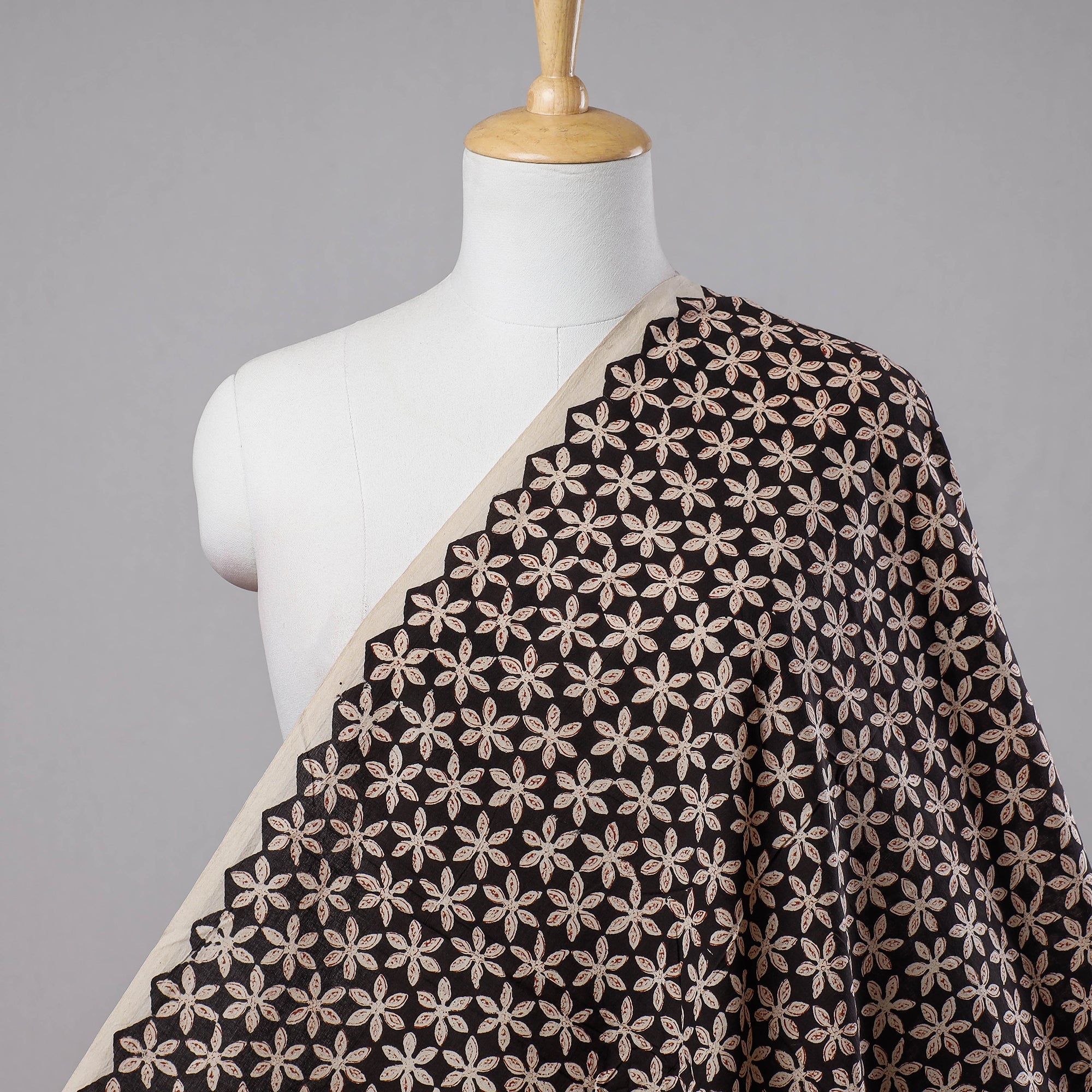 HAVELI CHRONICLES Black - Bagru Block Print Cotton Fabric 07