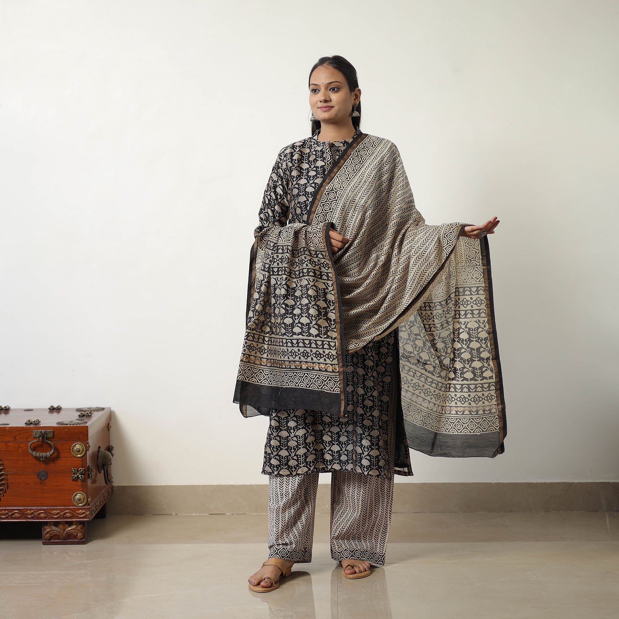 ITOKRI CASUALS Black - Chanderi Silk Hand Block Bagru Print Kurta Set 07 - view 2