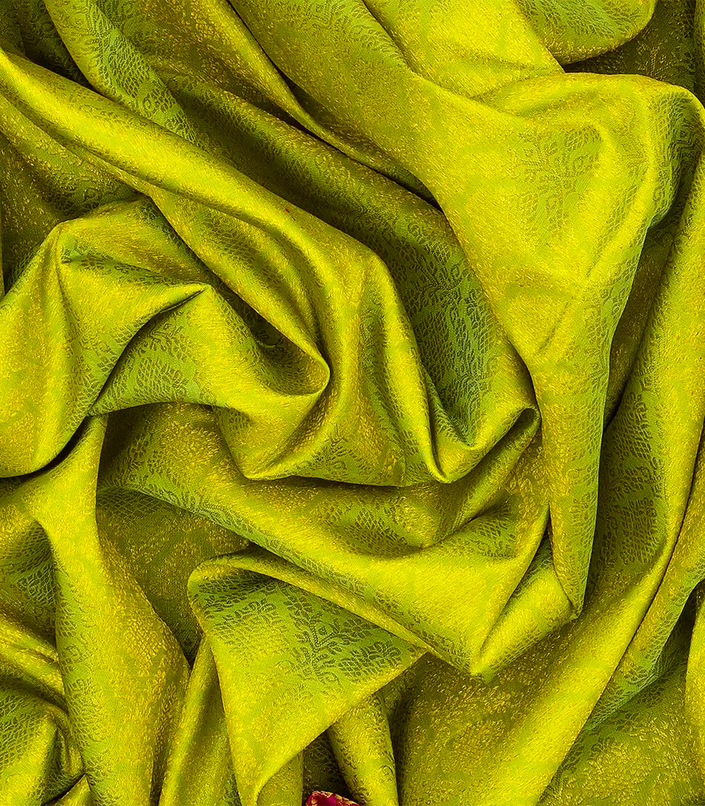RmKV Green Handloom Kanchipuram Korvai Silk Saree With Floral Motifs-Green - view 3