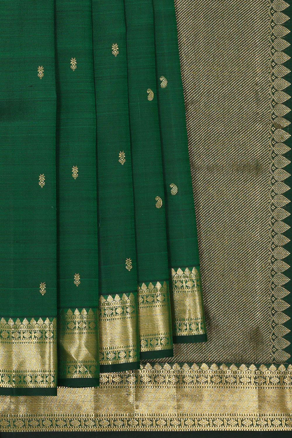 Kalanjali Kanchipattu Bottle Green Brocade Saree