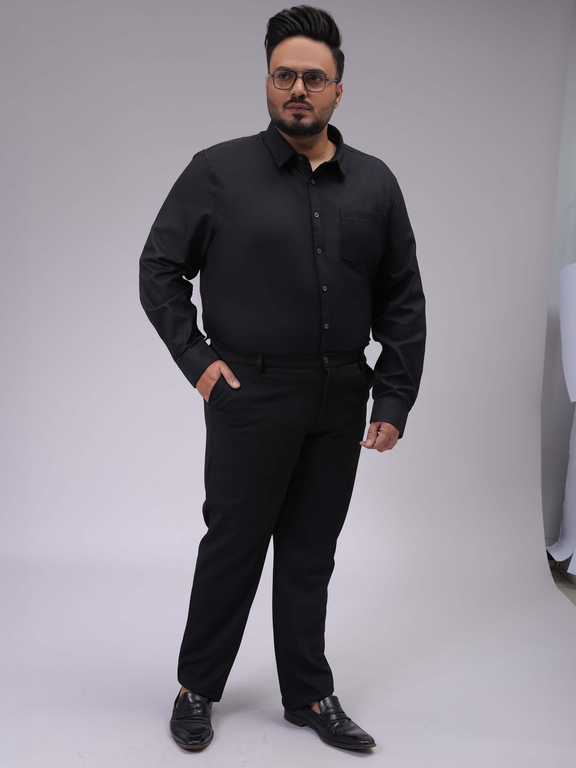HARDSODA Men's Plus Size Black Regular Fit Solid Formal Shirt - view 2