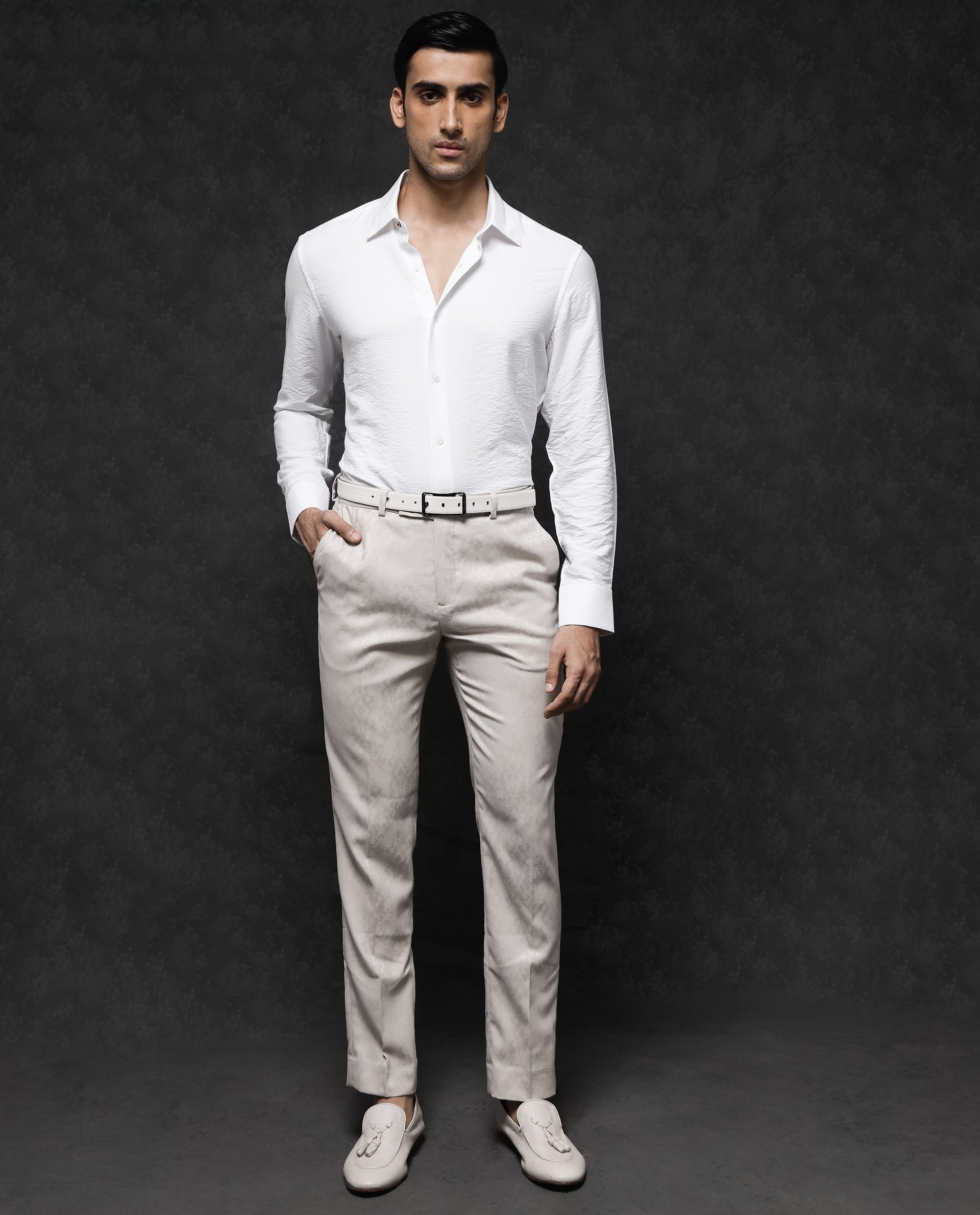 Rare Rabbit Mens Esty White Viscose Nylon Fabric Full Sleeve Solid Twill Formal Shirt - view 2